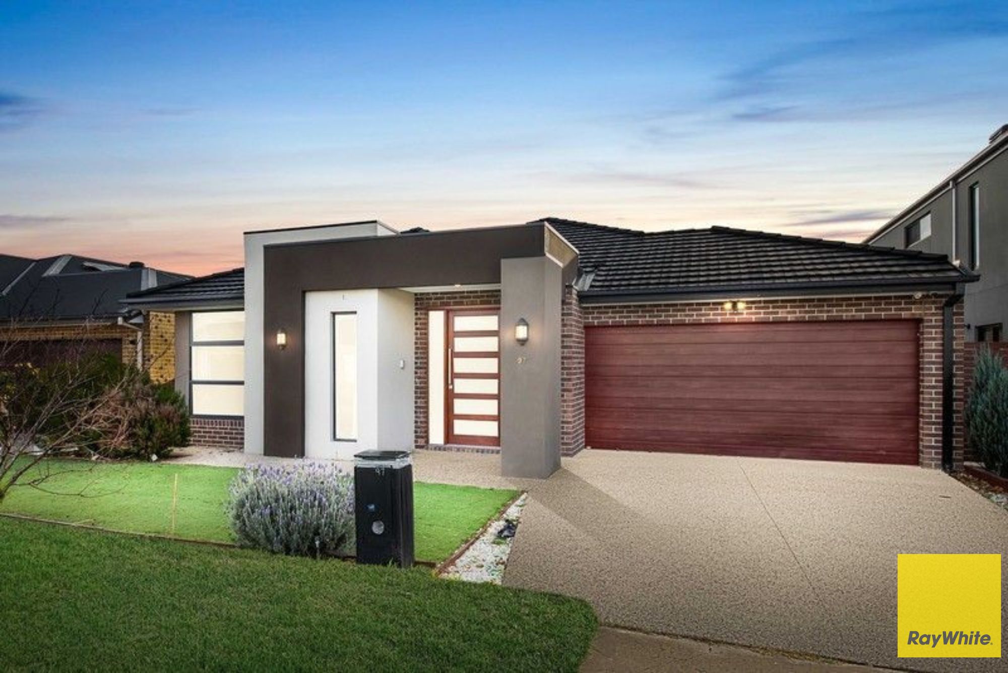 97 Spearmint Boulevard, MANOR LAKES, VIC 3024
