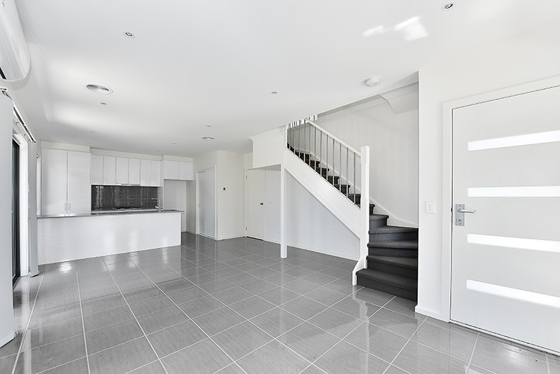 14 Mountbatten Way, Sydenham, VIC 3037