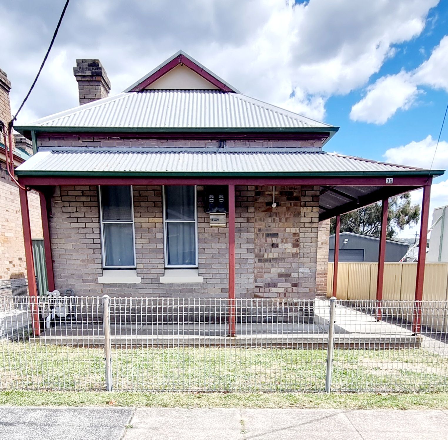 30 Ferro Street — photo from Ray White Lithgow