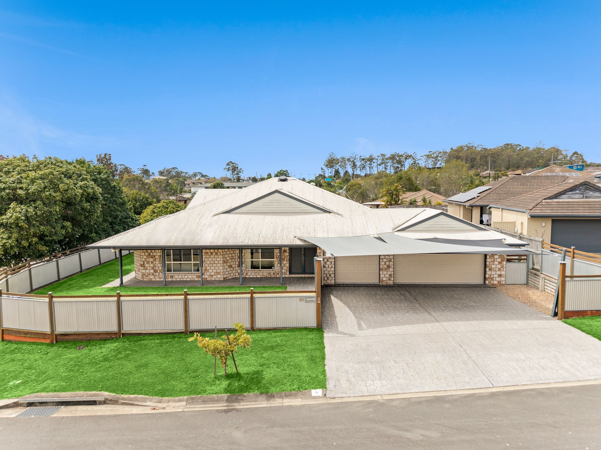 4 Justin Close — photo from Ray White Sunnybank Hills