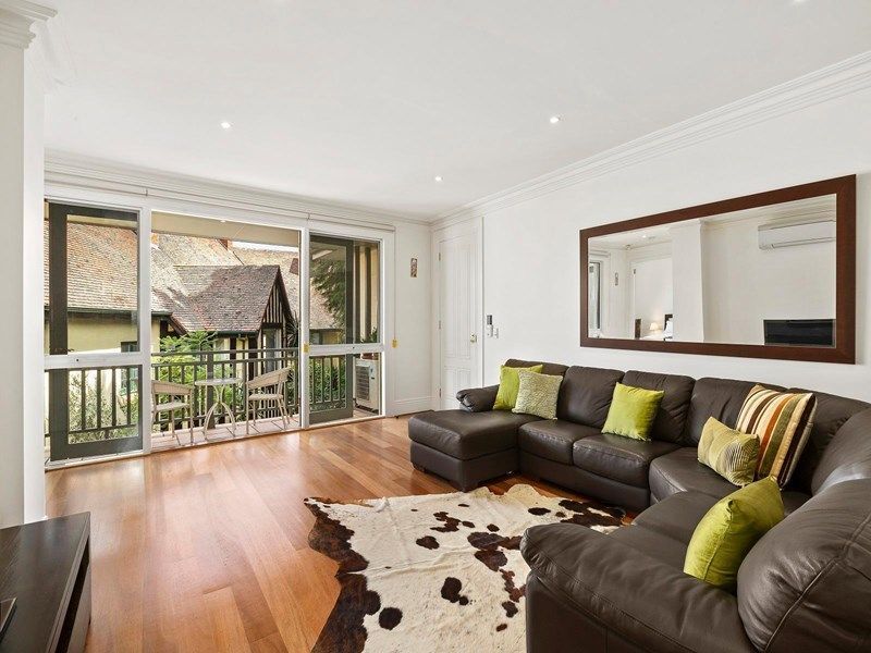 12/1A Hartpury Avenue, Elwood, VIC 3184