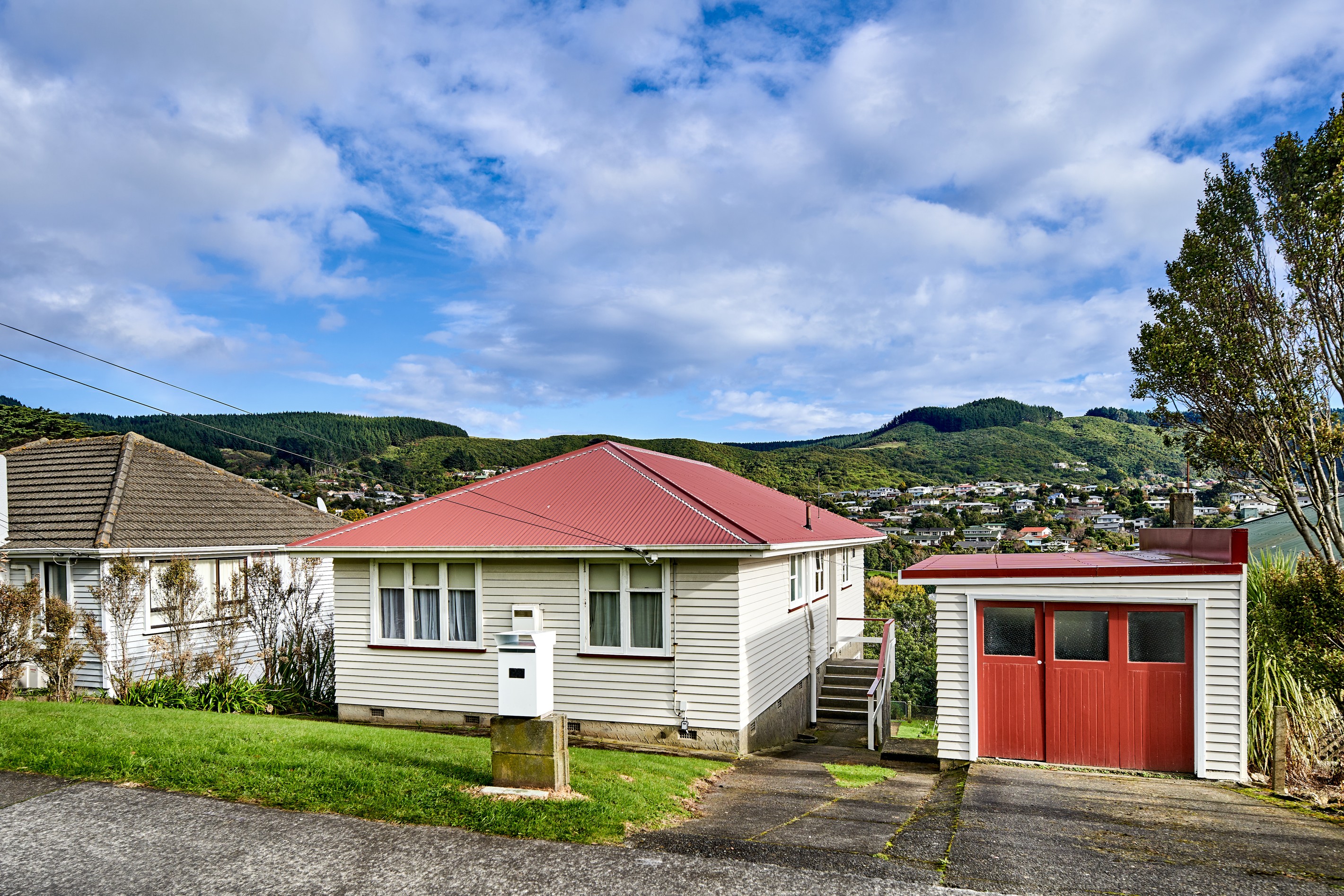 22 Taylor Terrace, Tawa, Wellington City