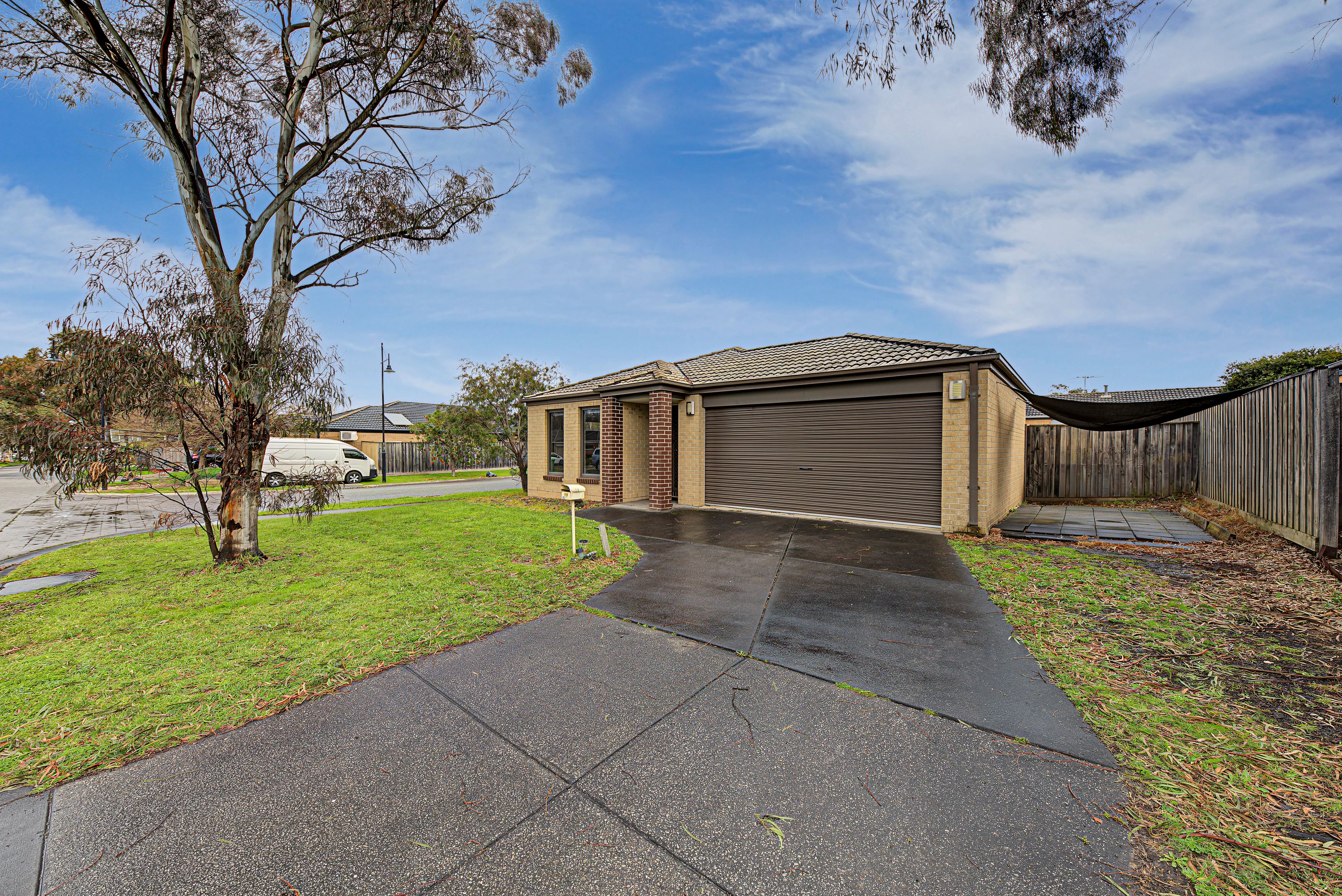19 Devine Drive, Pakenham, VIC 3810