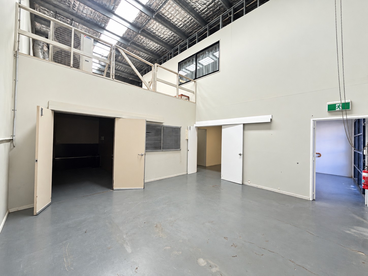 Unit 8/20-22 Ellerslie Road, Meadowbrook, QLD 4131