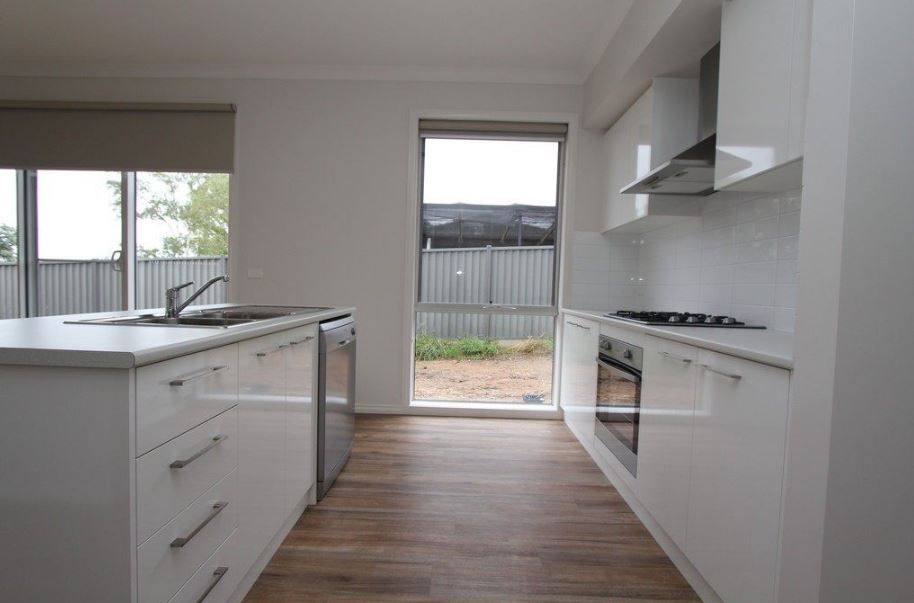 1/5 Broomfield Road, Creswick, VIC 3363