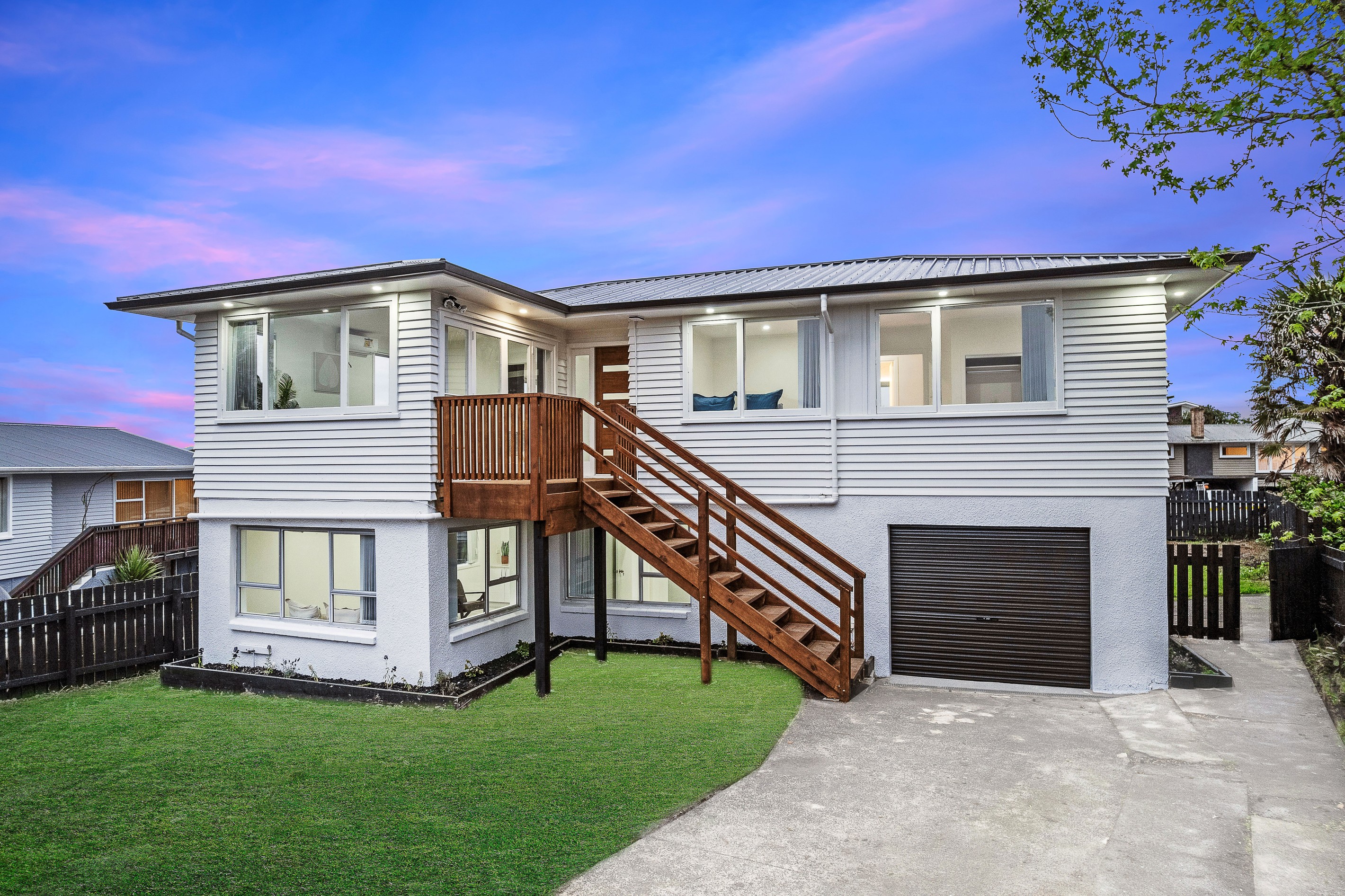 12 Ozich Avenue, Te Atatu South, Waitakere City