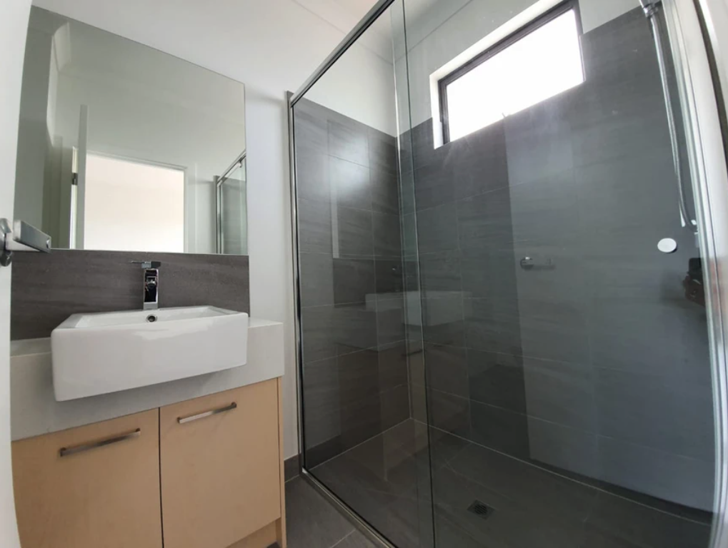 11/4-6 Luke Street — photo 6 of 6