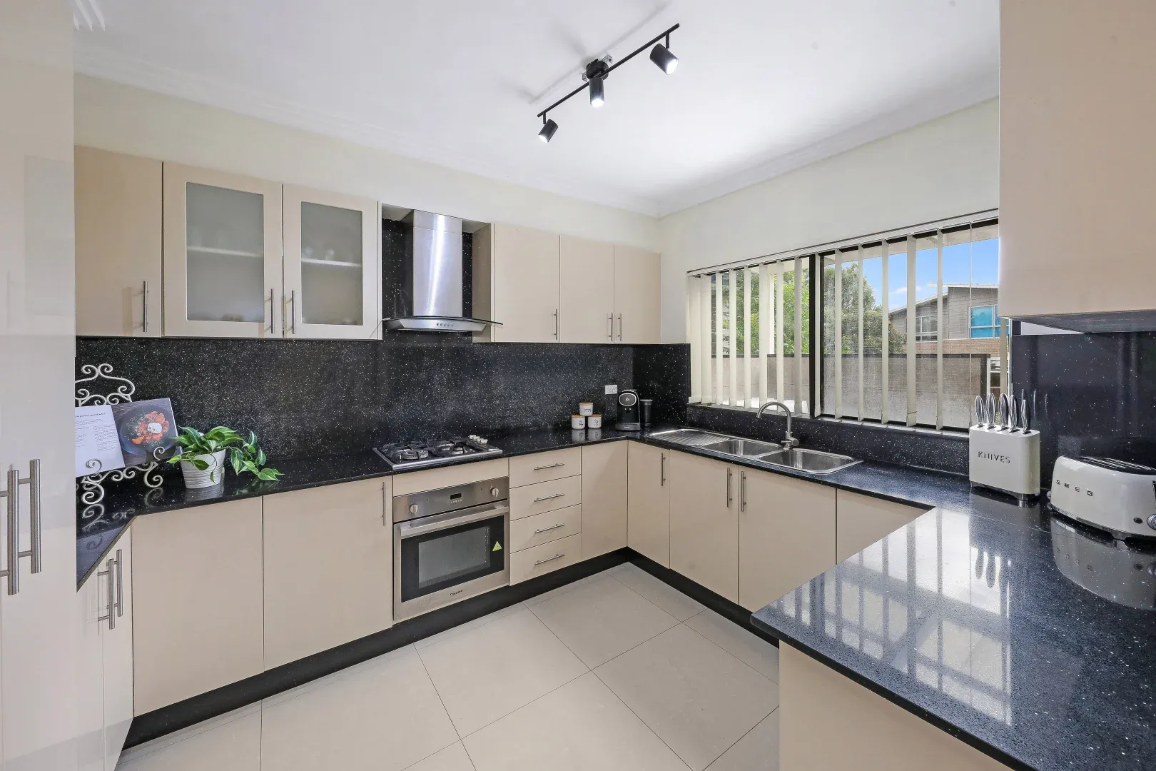 3 Baumans Road, Riverwood, NSW 2210