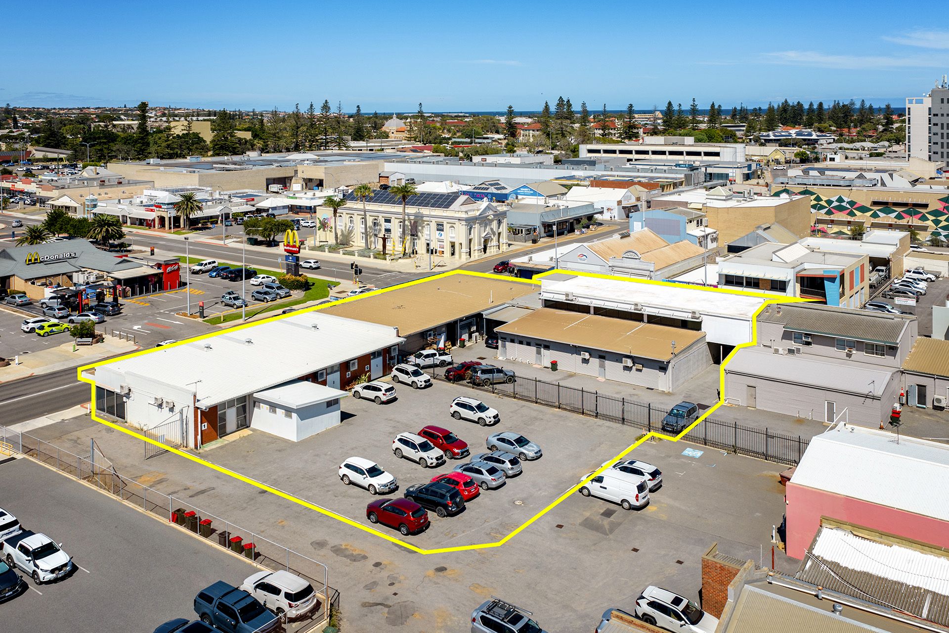 27-31 Chapman Road, Geraldton, WA 6530