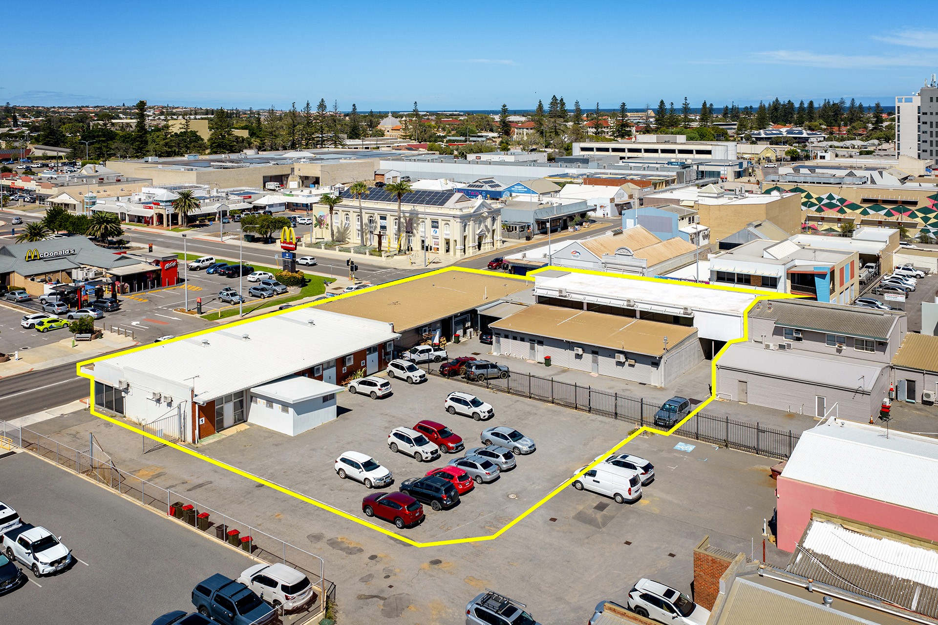 27-31 Chapman Road, Geraldton, WA 6530