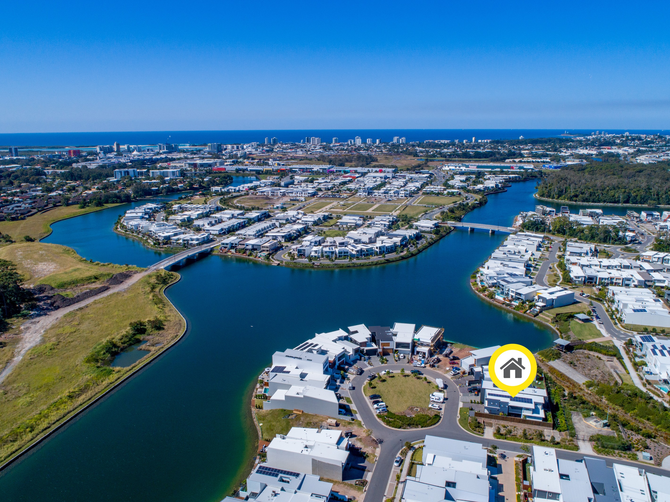 2 Langsford Crescent, Maroochydore, QLD 4558