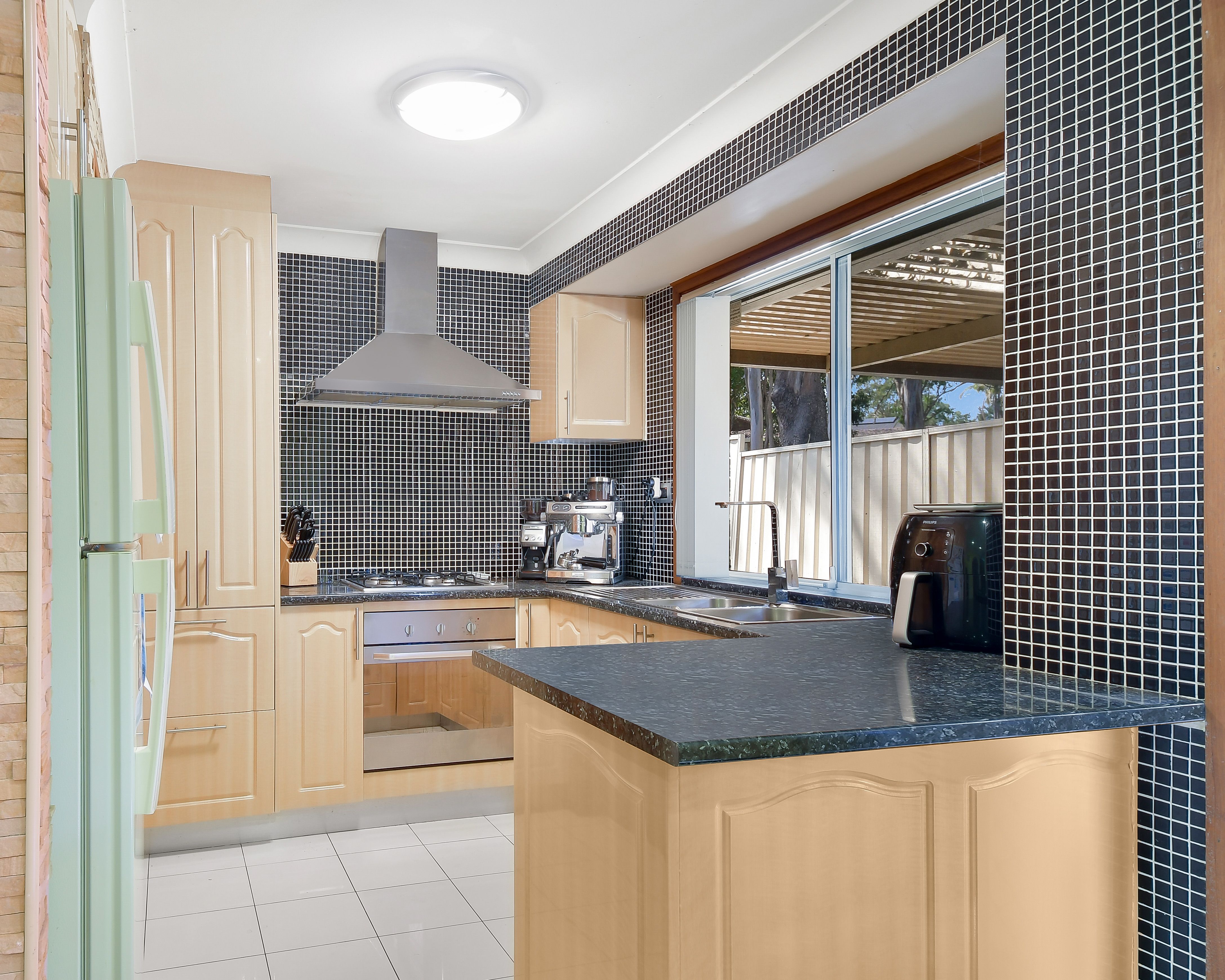28 Vauxhall Place, Ingleburn, NSW 2565