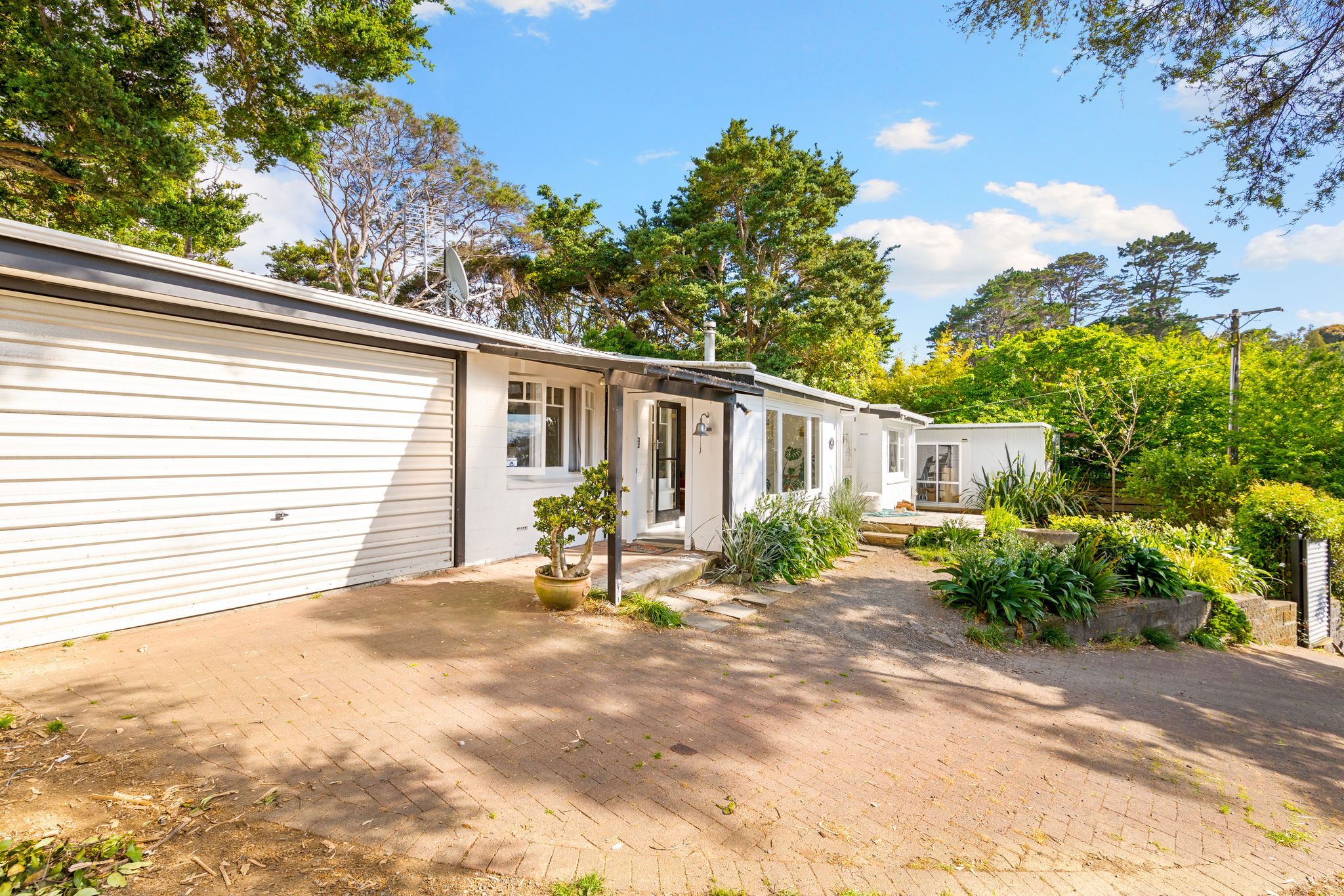 29 Kauri Point Road, Laingholm, Waitakere City