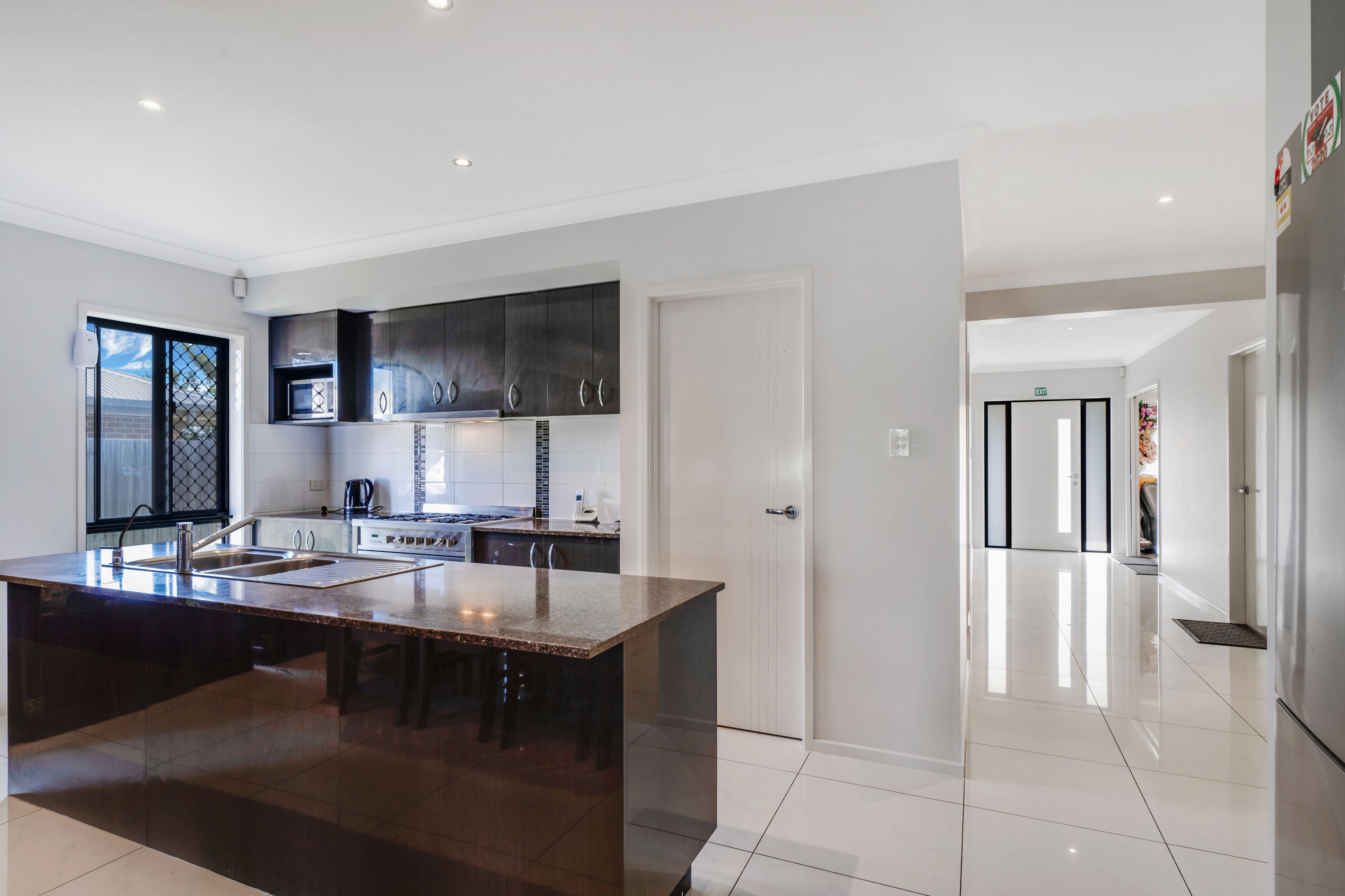 21 Sams Way, Marsden, QLD 4132