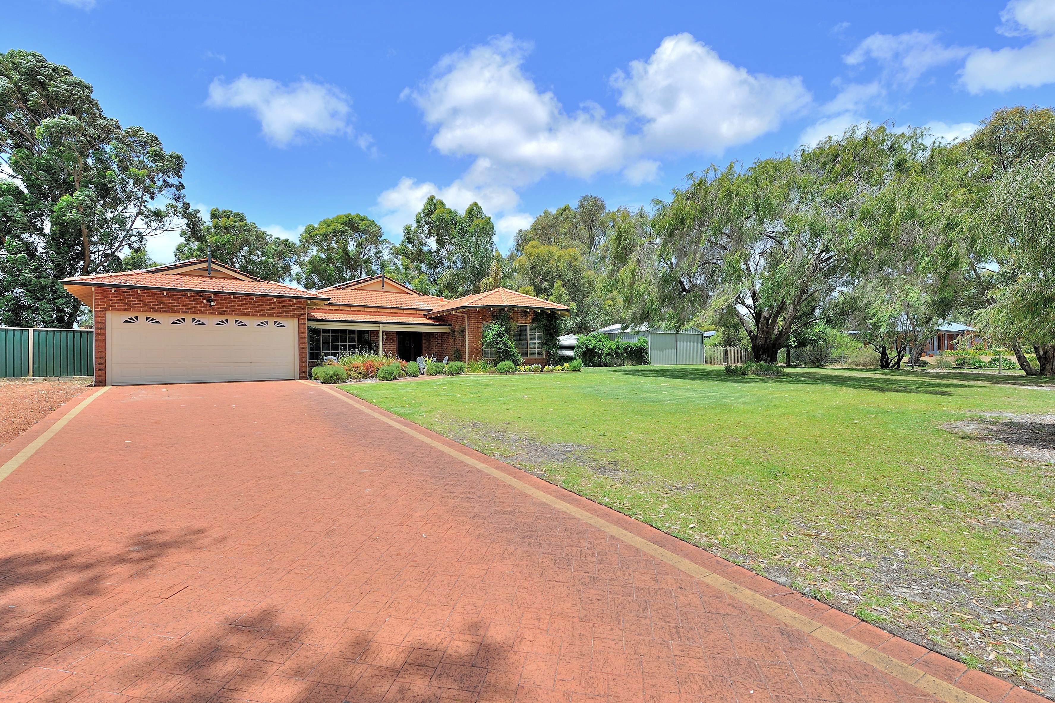 90 Payne Street, Muchea WA 6501