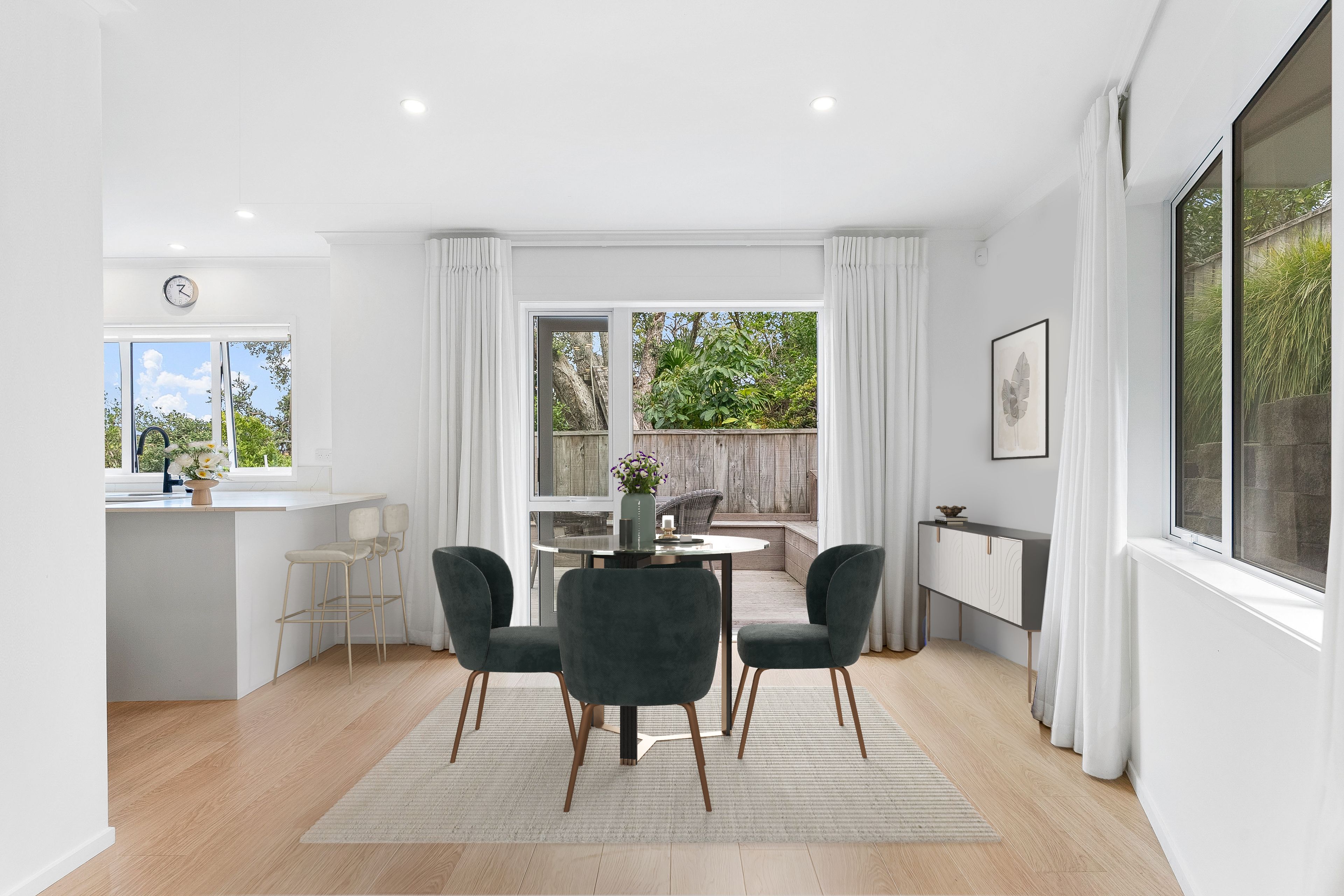 1/21 Rangitoto Terrace, Milford, North Shore City