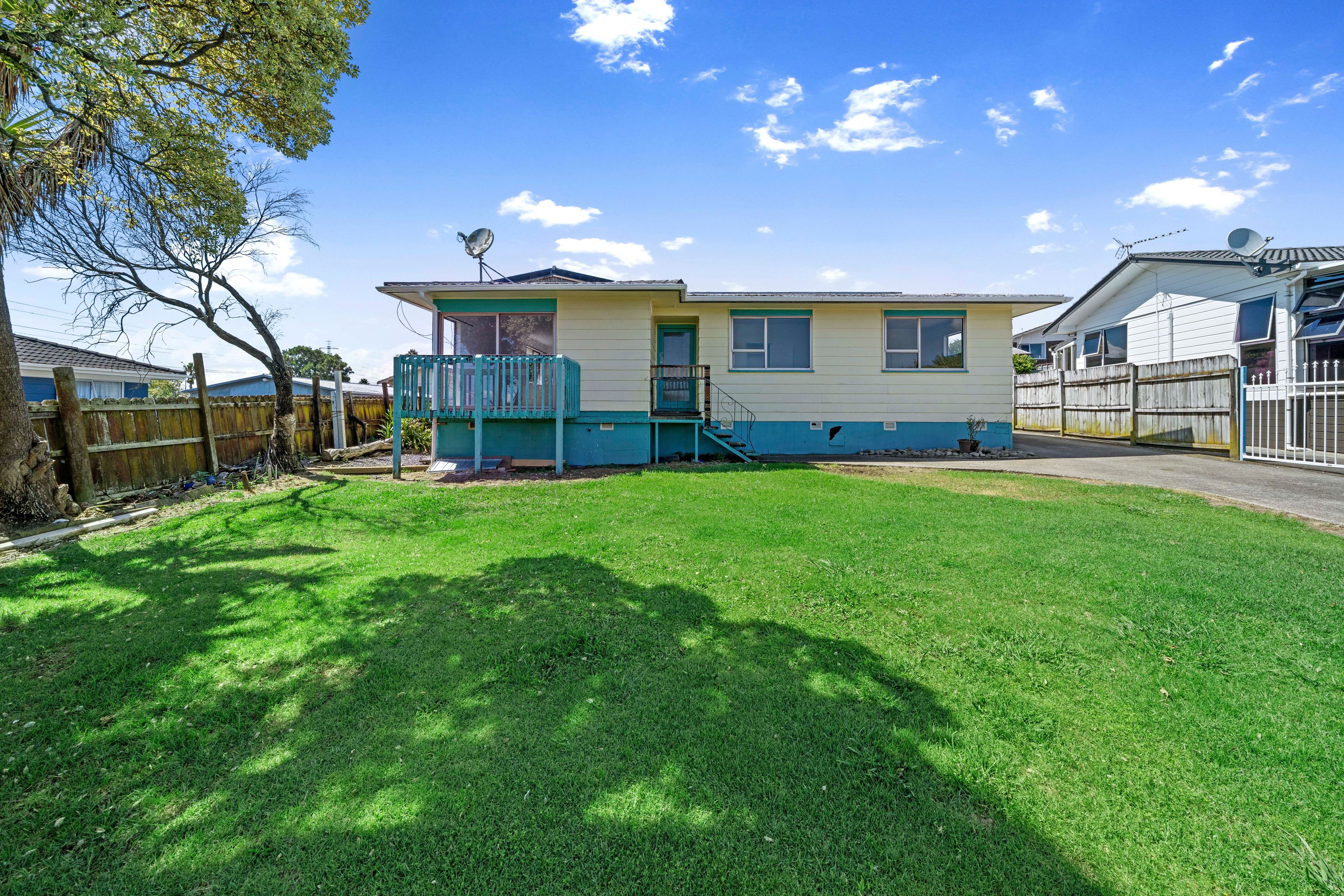 78 Zelda Avenue, Clover Park, Manukau City