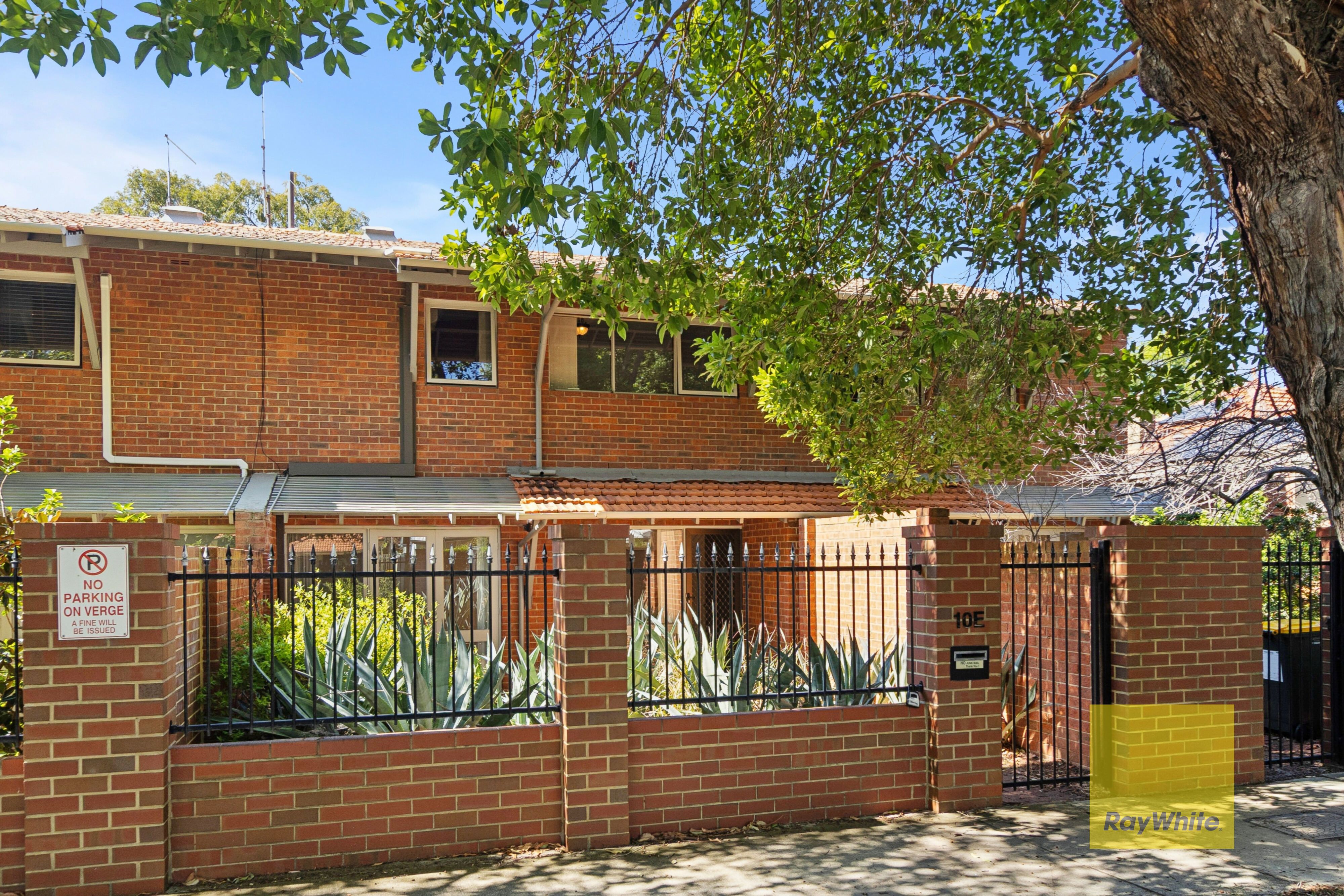 10E Kanimbla Road, Nedlands, WA 6009