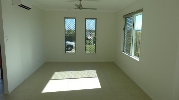 95 Monolith Circuit, COSGROVE, QLD 4818