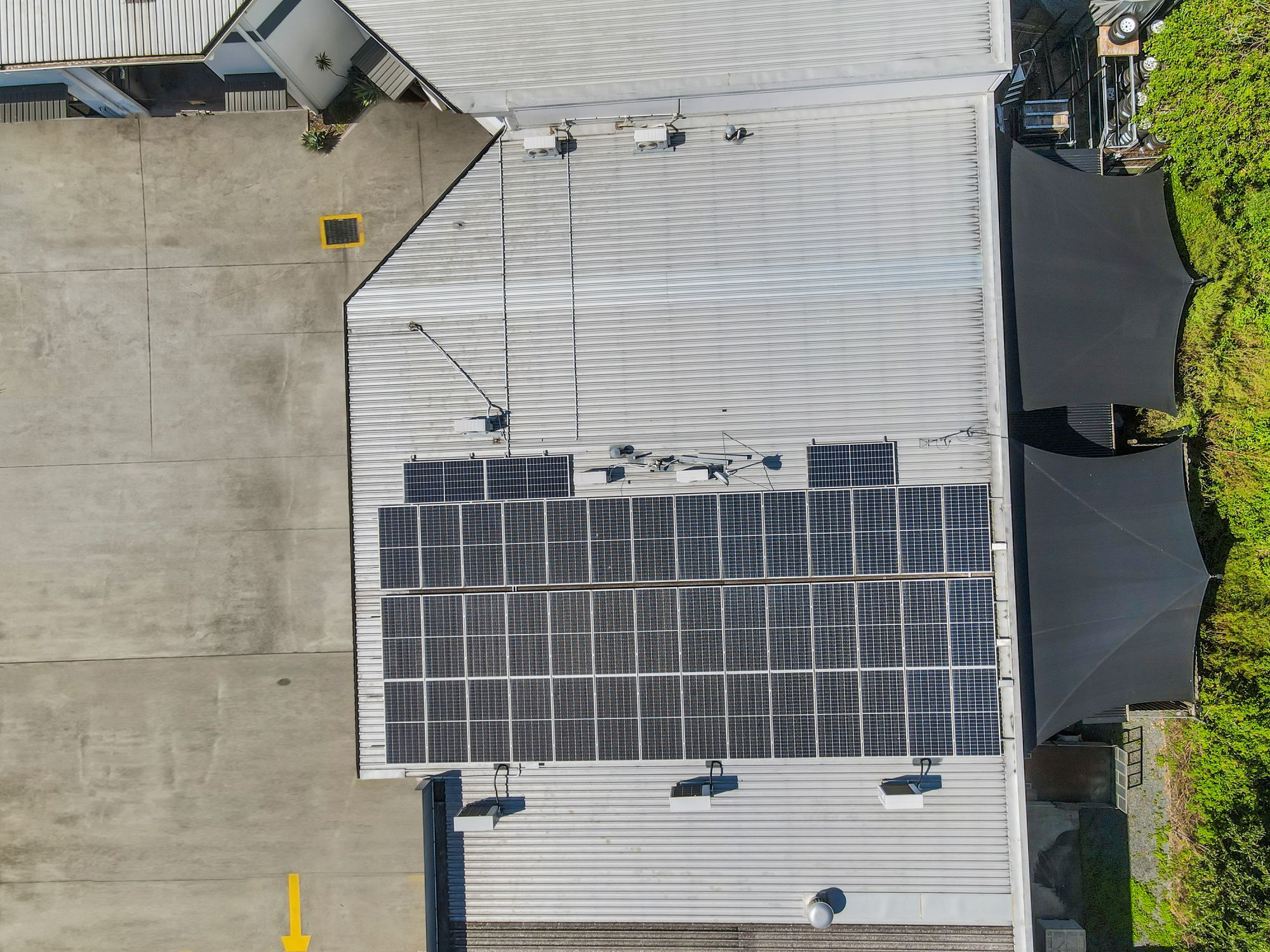 9&10/55-57 Commerce Circuit, Yatala, QLD 4207