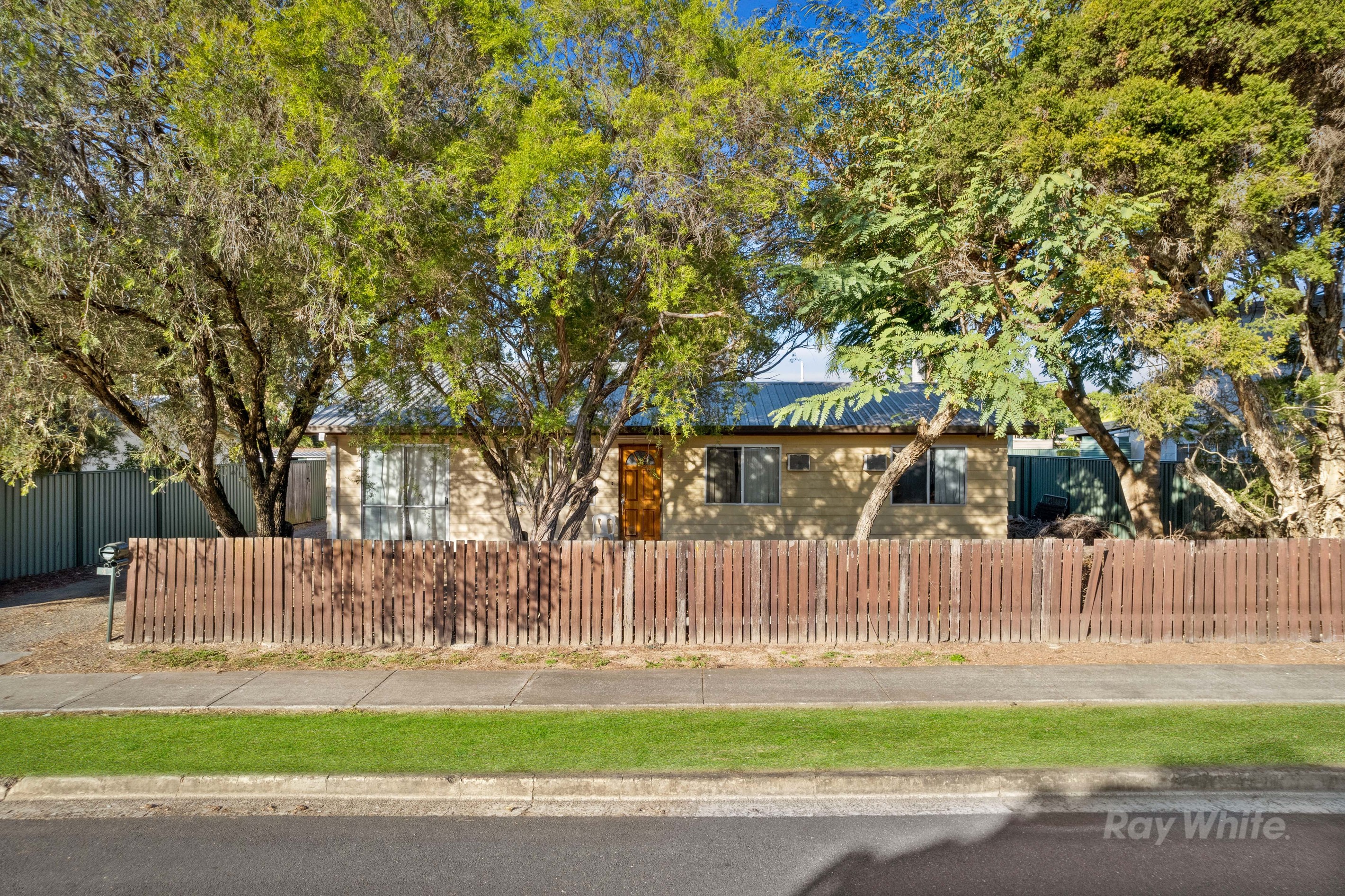 4 Galahad Street, Marsden, QLD 4132