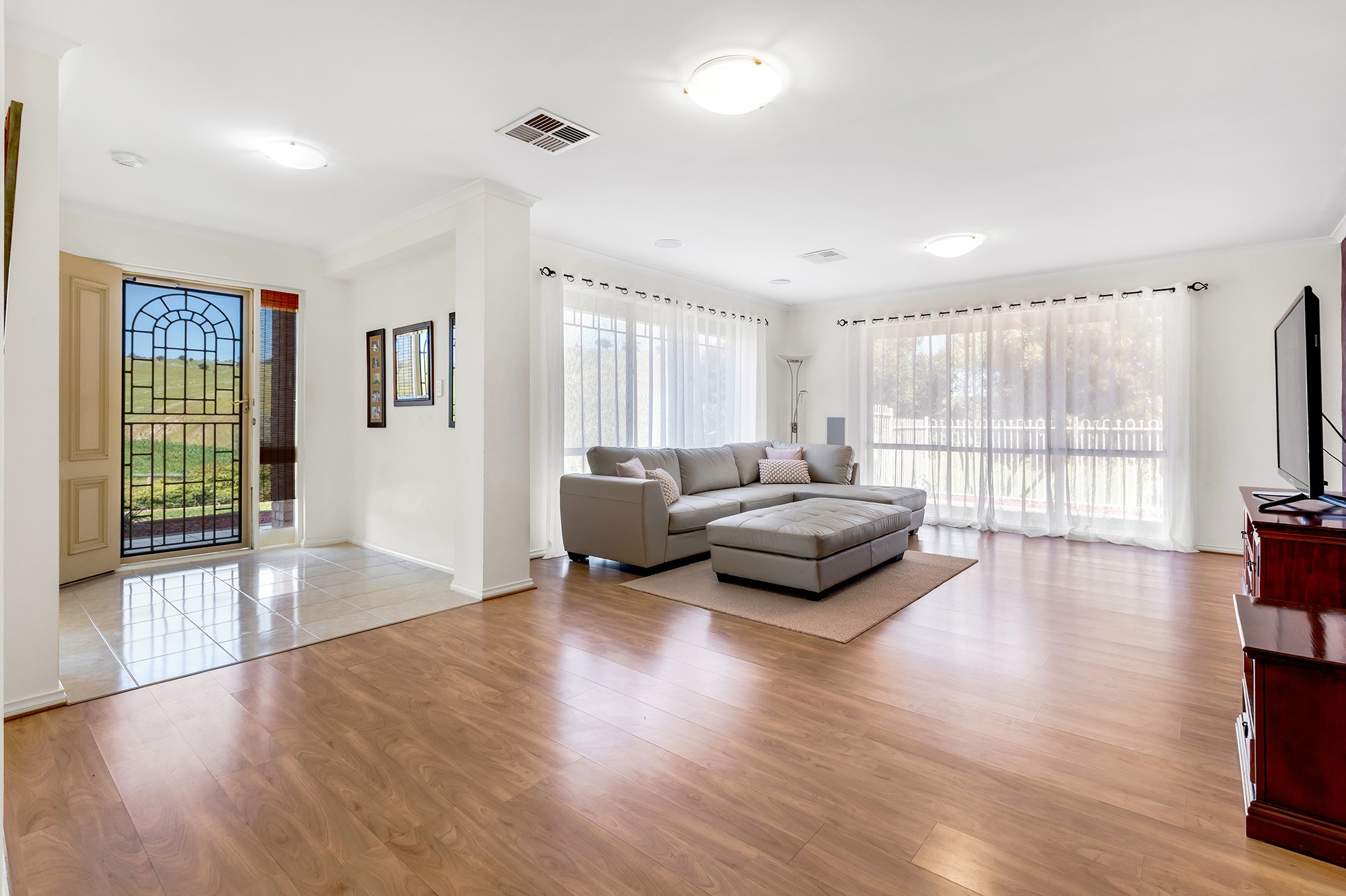 12 Alfred Close, Craigmore, SA 5114