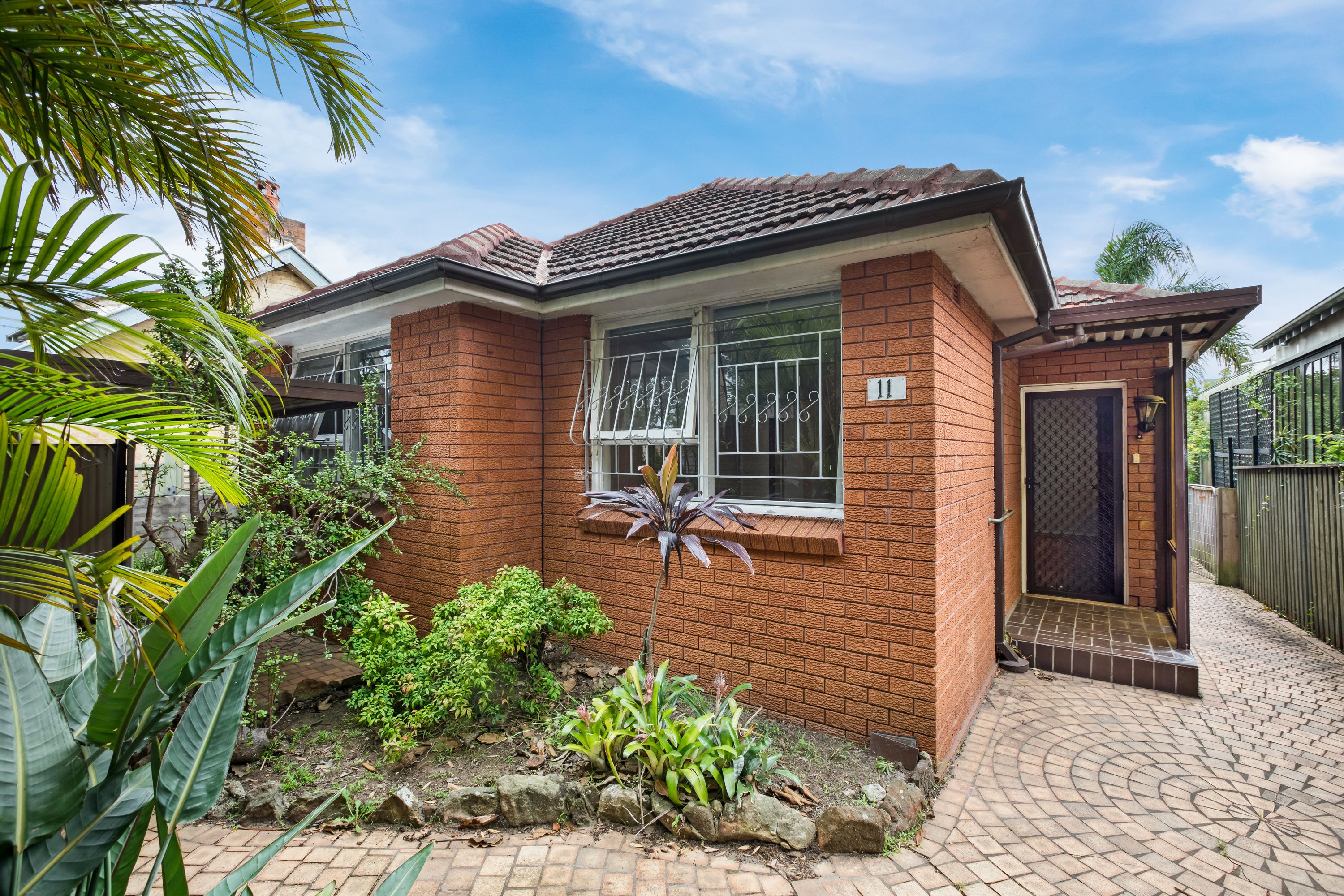11 Edmund Street