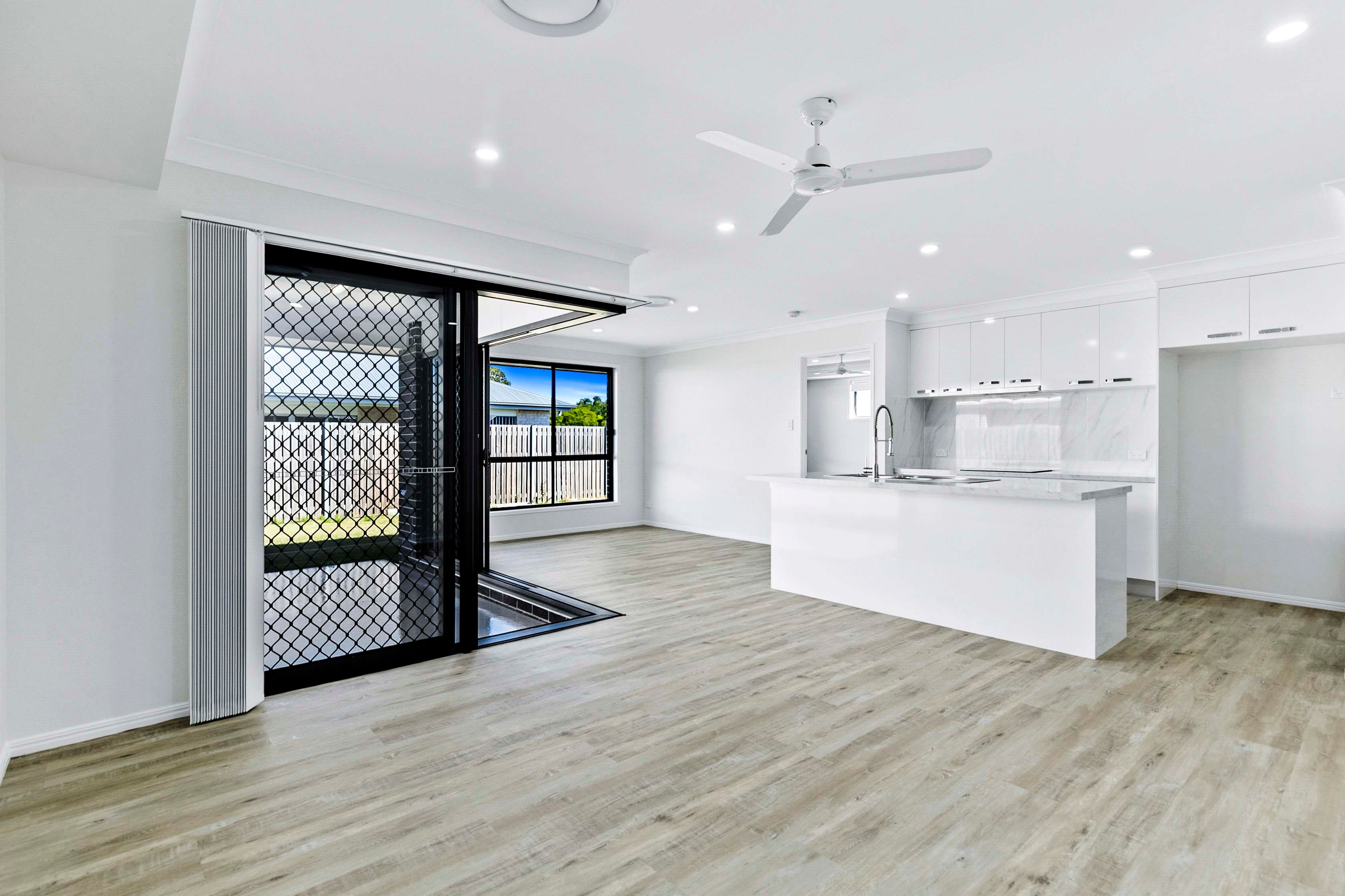 14 Lucinda Way, Eli Waters, QLD 4655