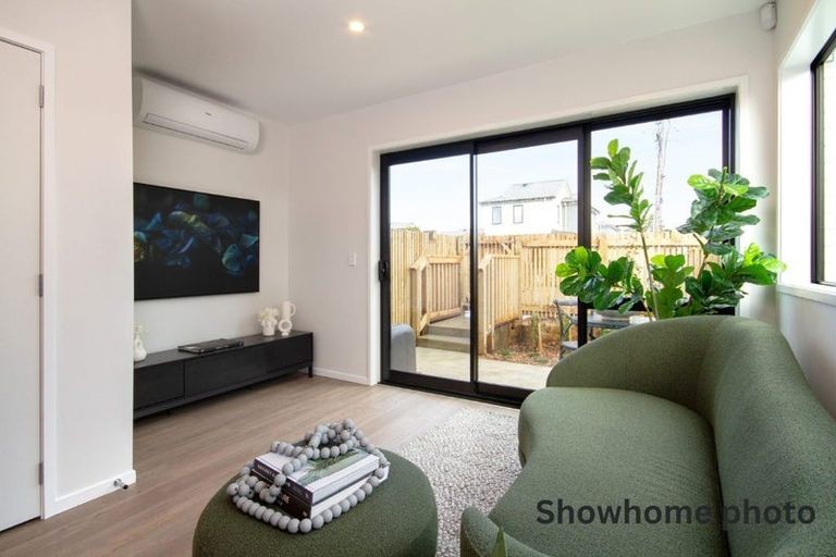 11 Whati Lane, Henderson, Waitakere City