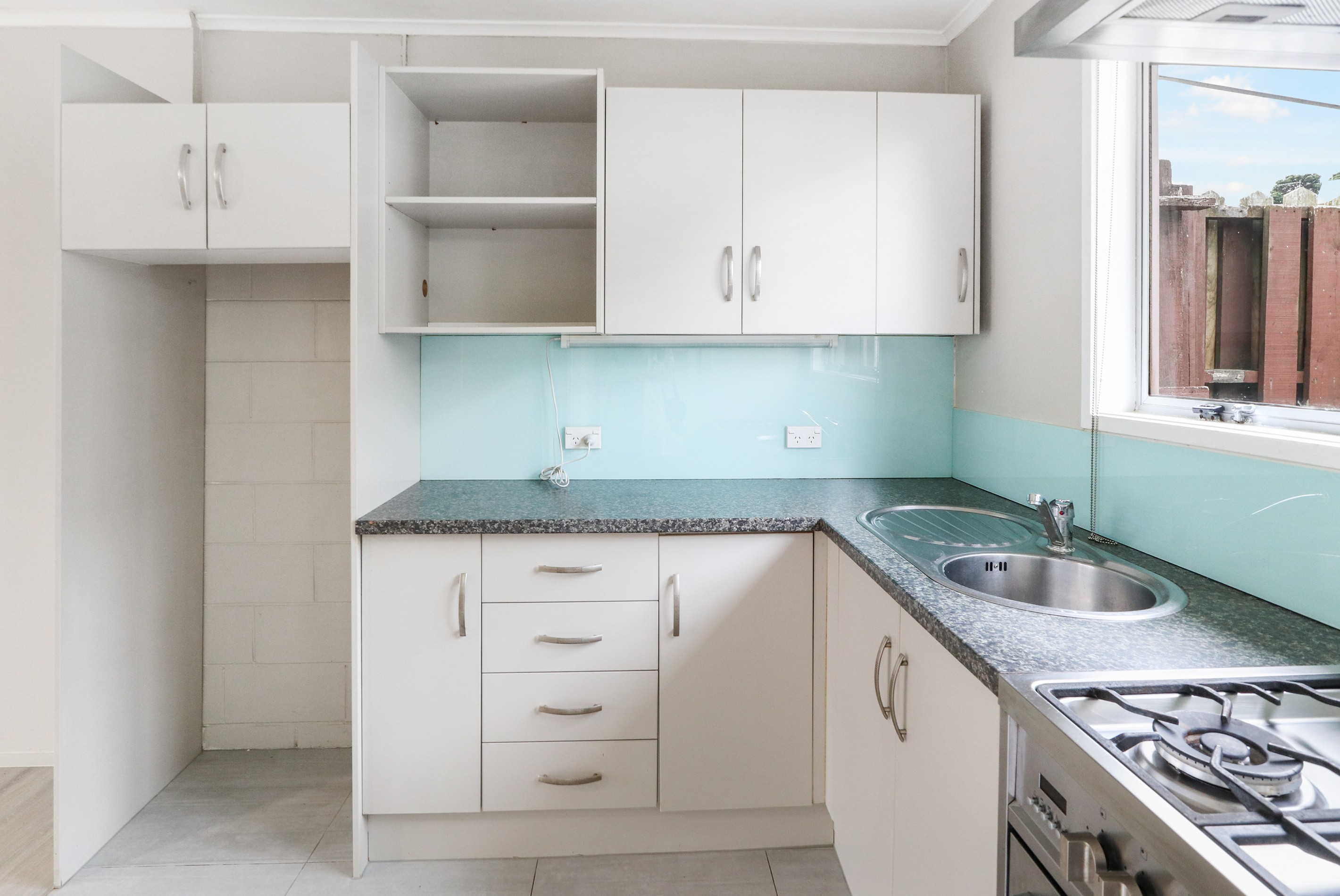 2/37 Hillside Road, Papatoetoe, Manukau City