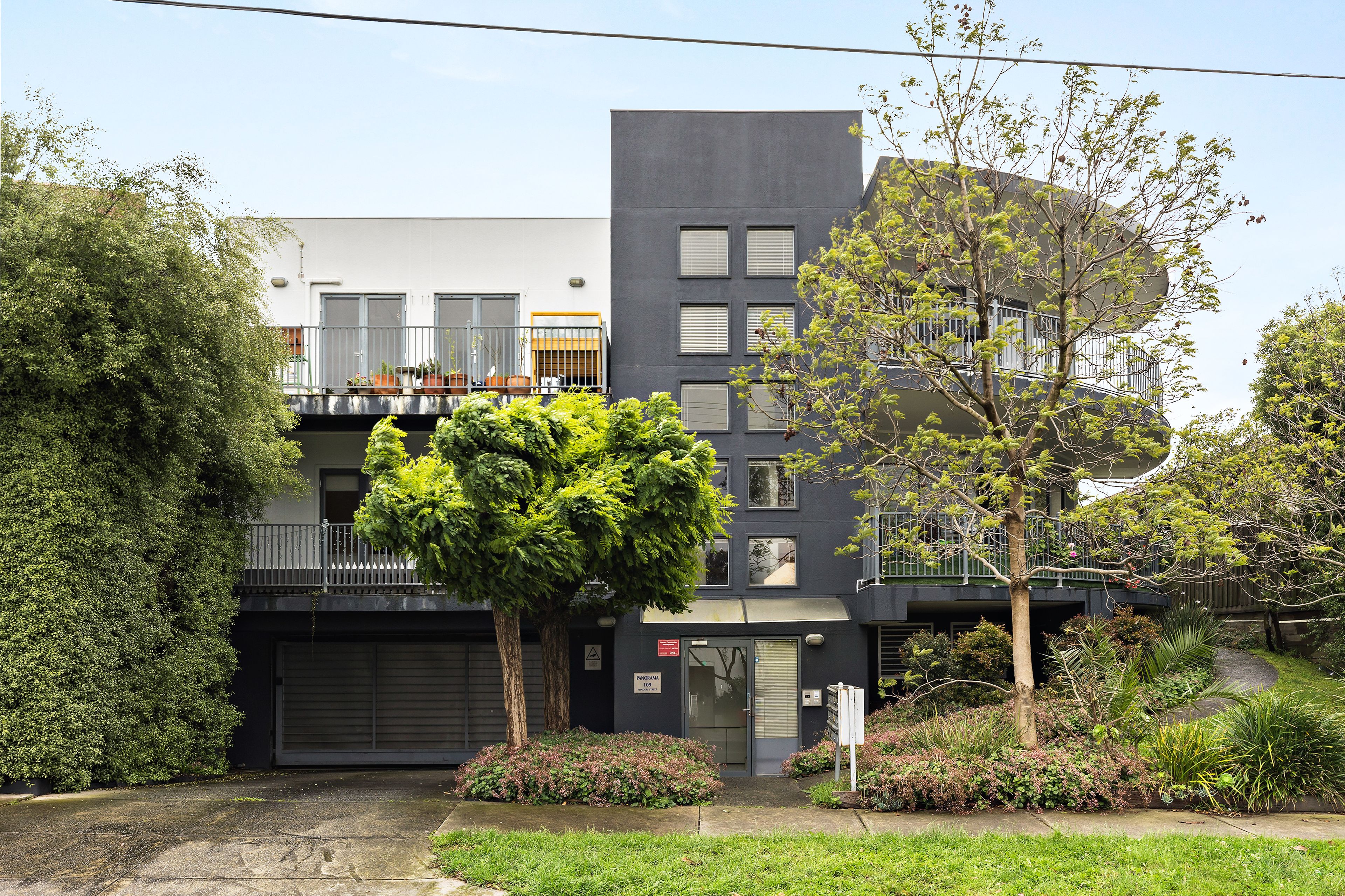 109 Flinders Street