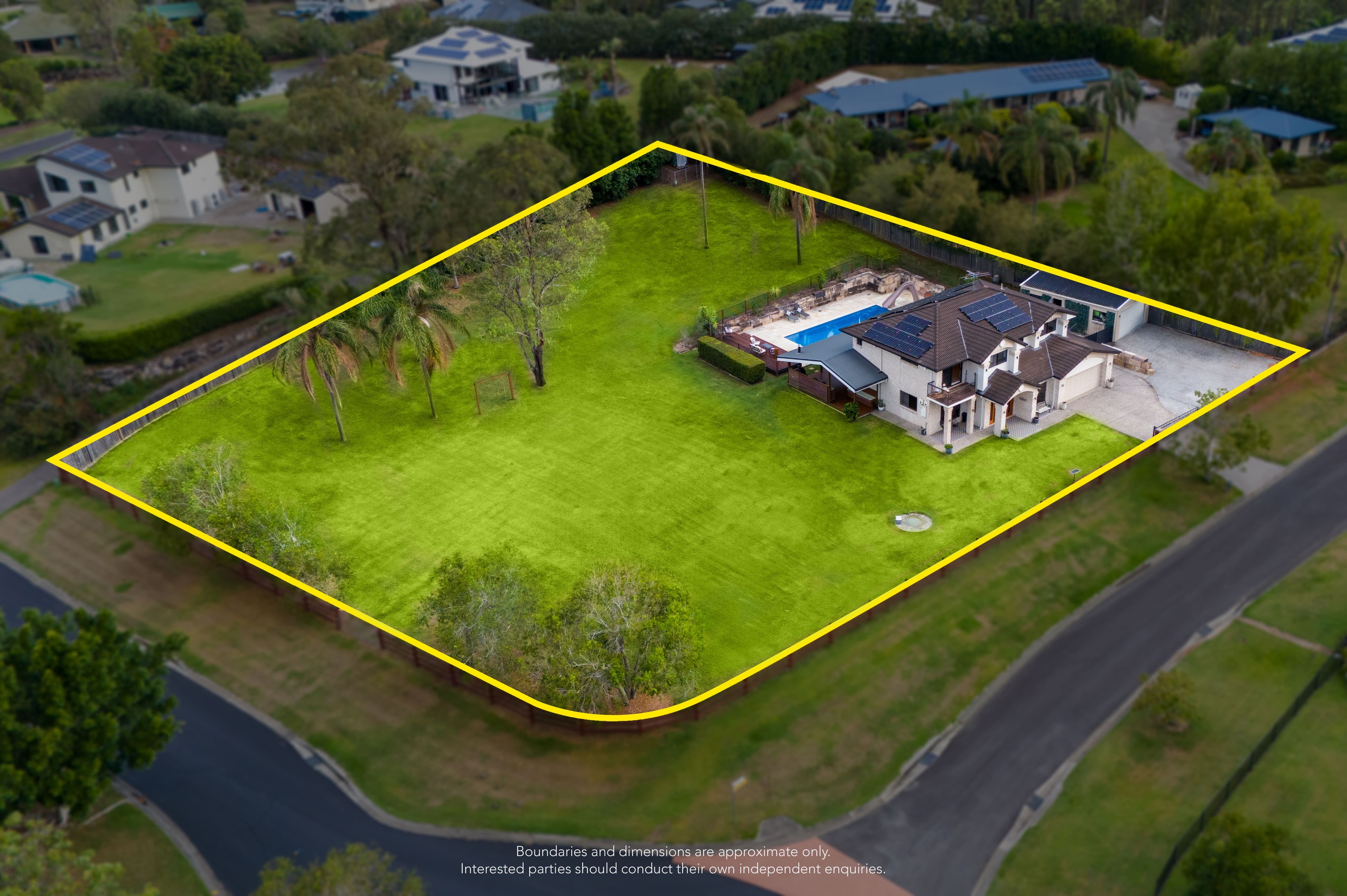 1 Hunting Place, Highvale, QLD 4520