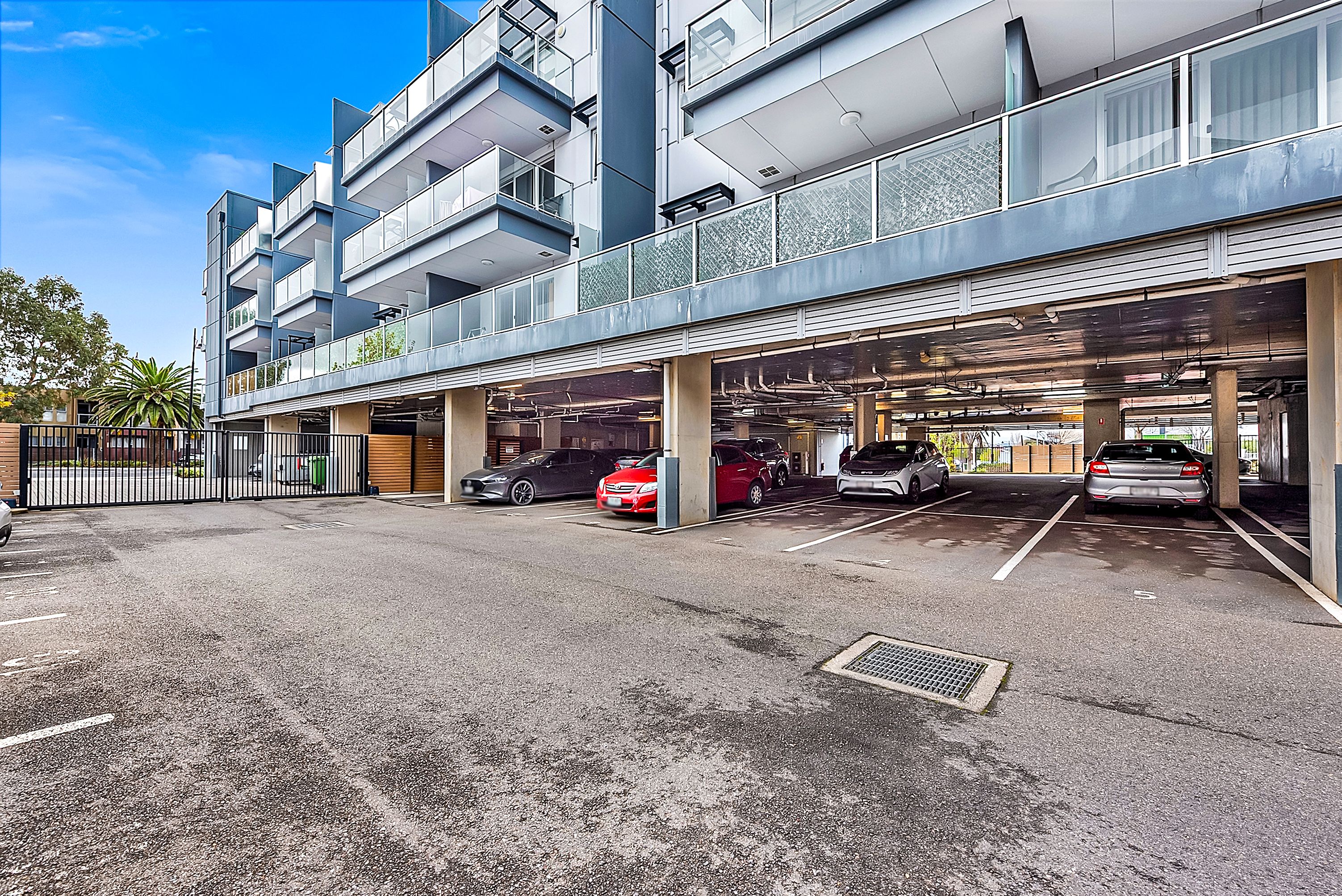 6/51 Victoria Parade — photo 10 of 13