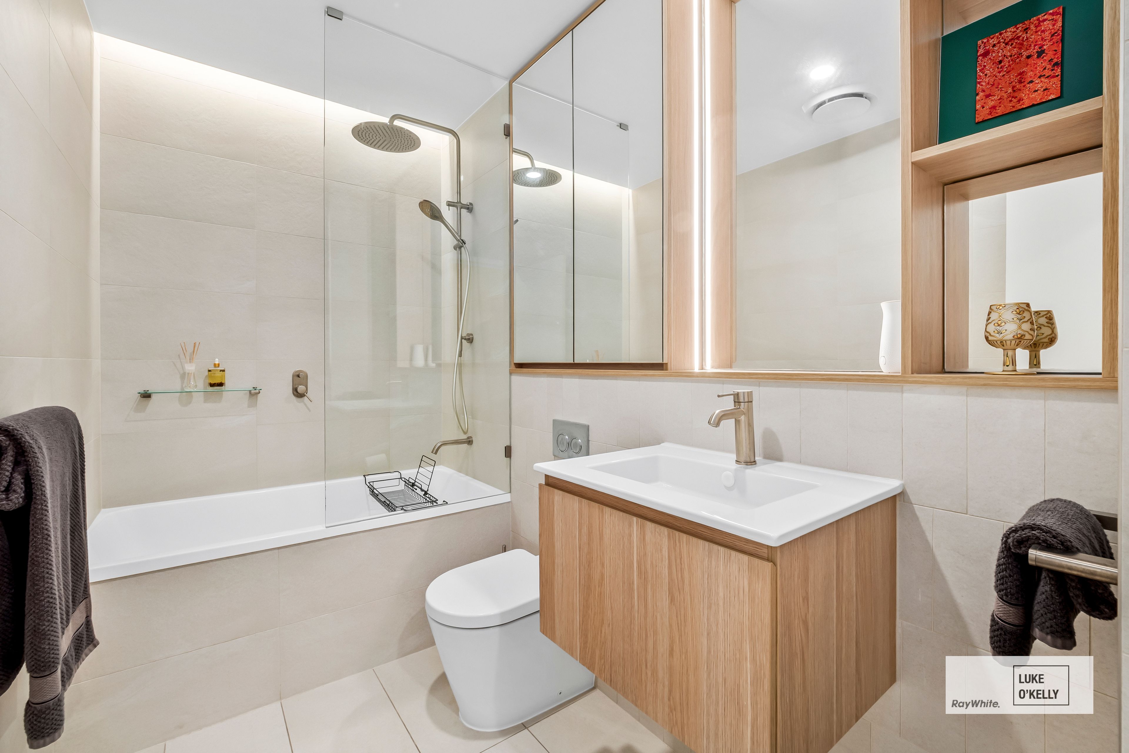 80809/23 Mollison Street — photo 17 of 29