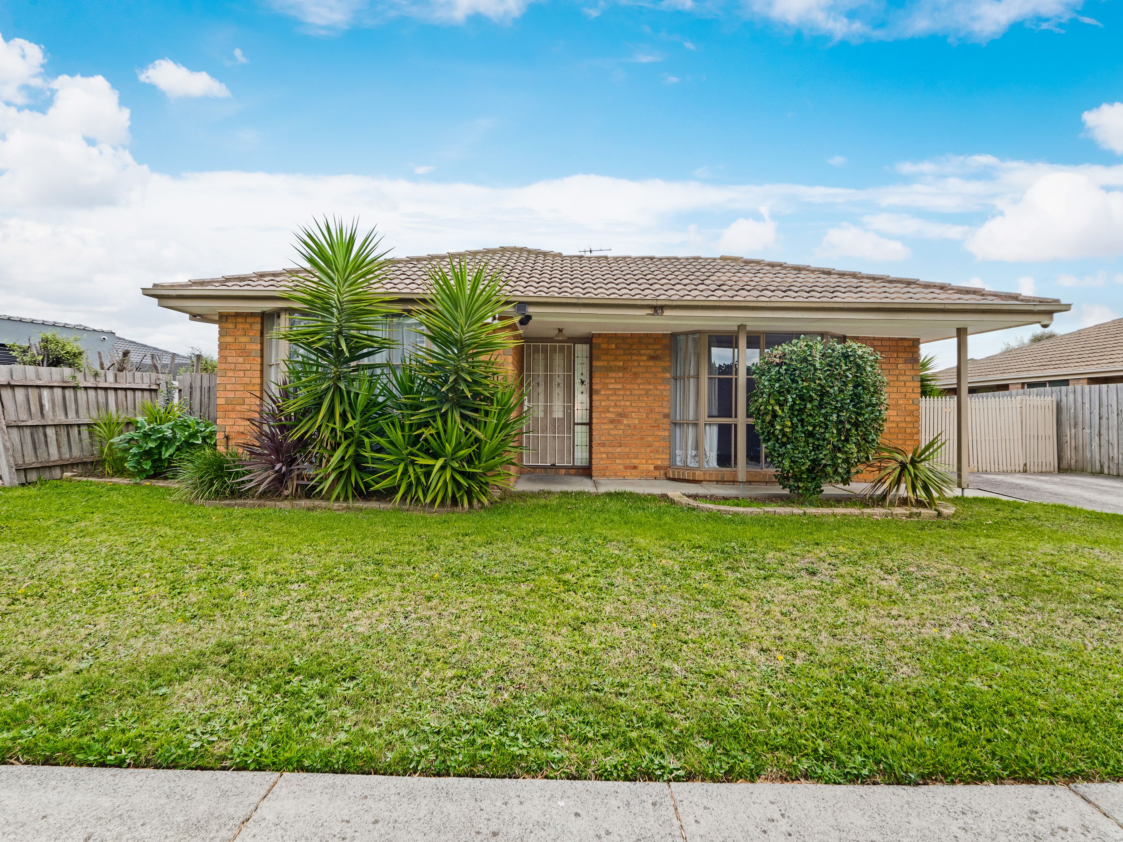 56 Willora Crescent, Cranbourne West VIC 3977