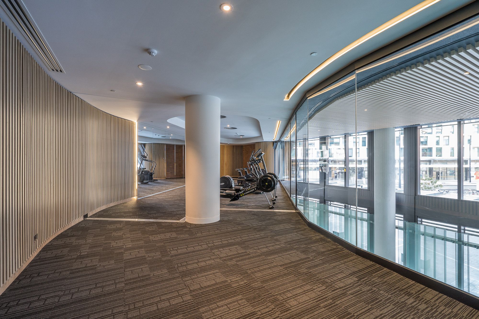 1311N/889 Collins Street — photo 16 of 21