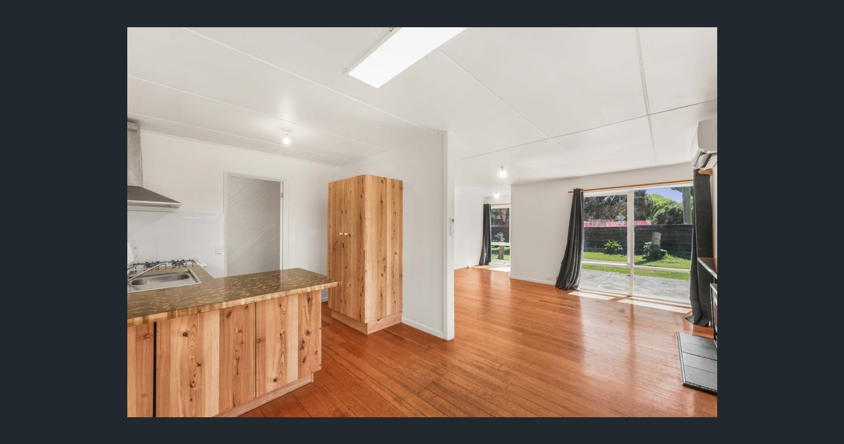 2 Loretto Avenue, Ferntree Gully, VIC 3156