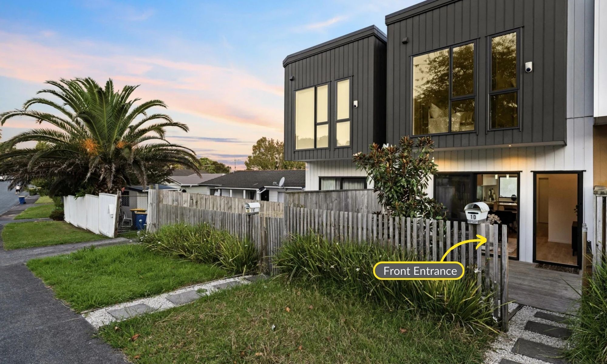 1D Quincey Place, Massey, Waitakere City