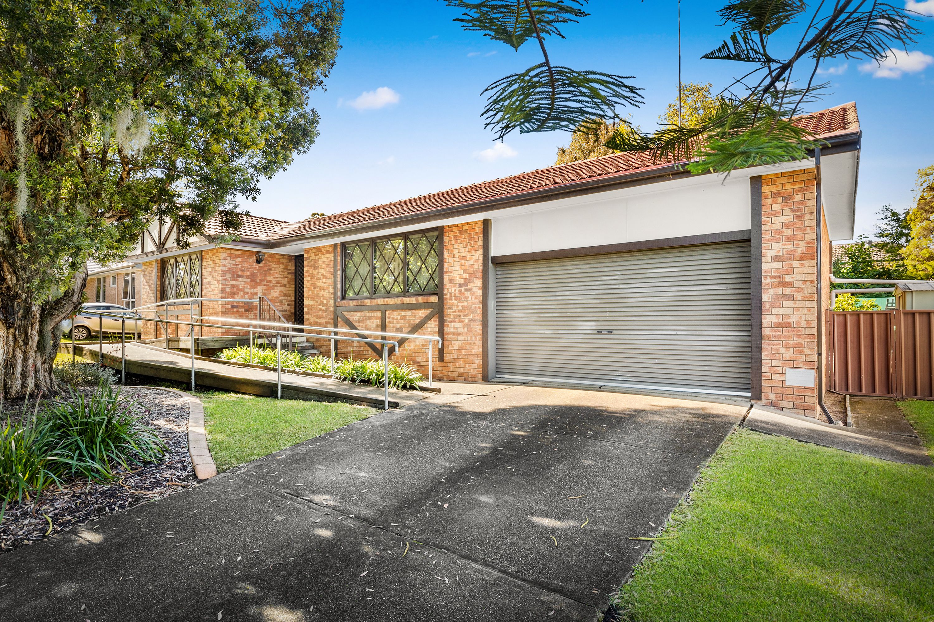 27 Bass Drive, Baulkham Hills NSW 2153