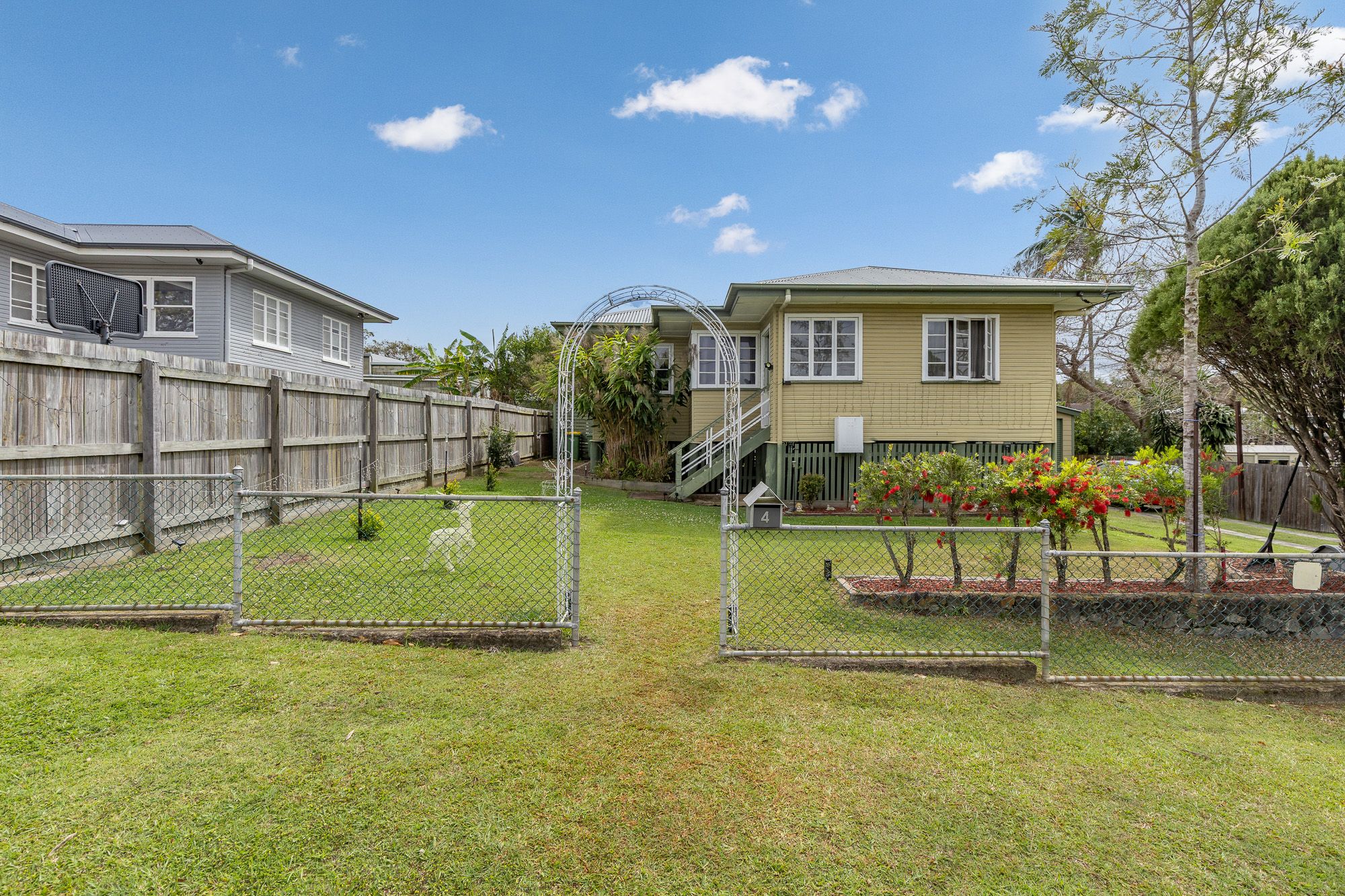 4 Mulcahy Terrace — photo 6 of 24