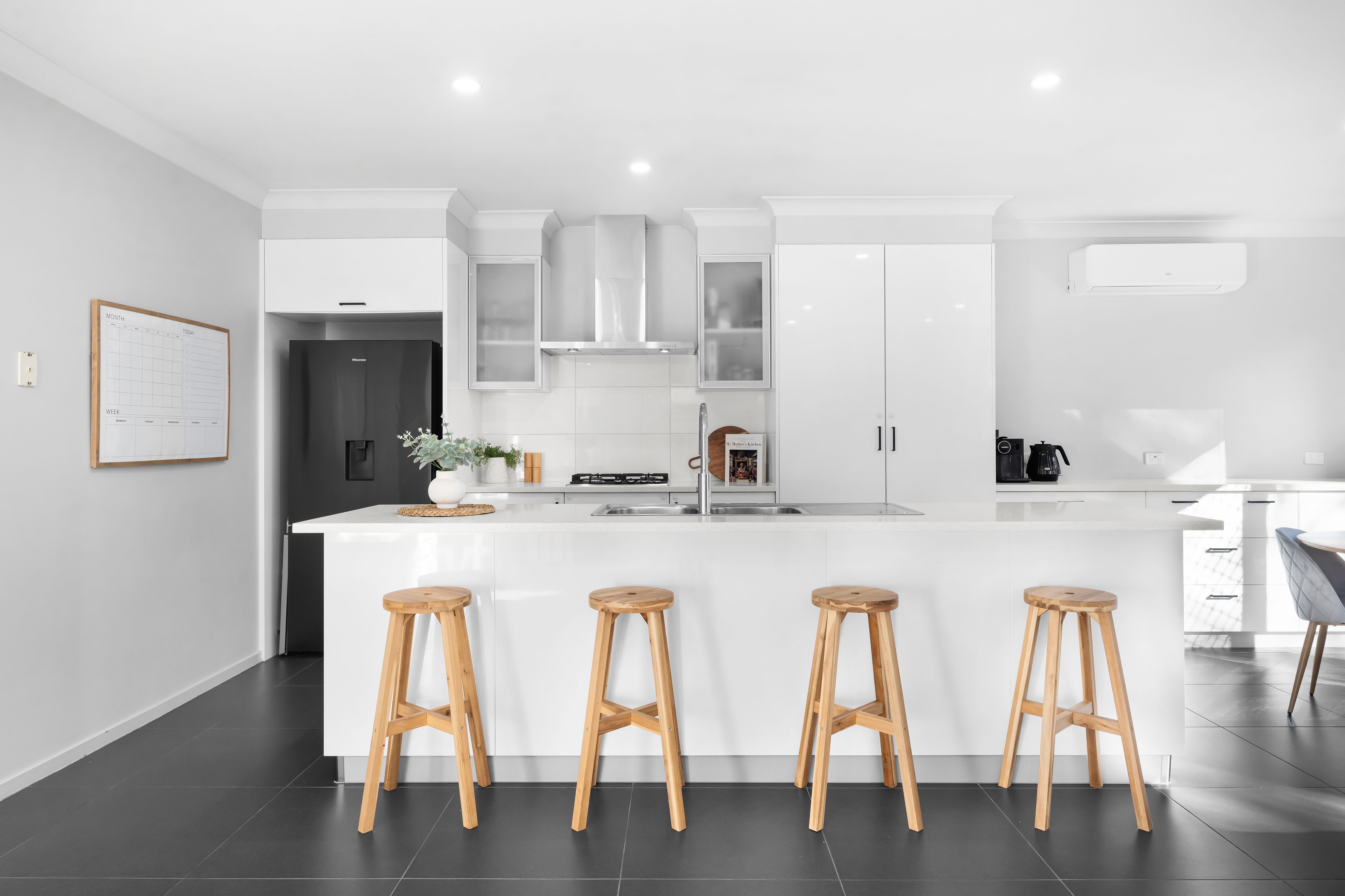44 Wattlewoods Place — photo 3 of 17