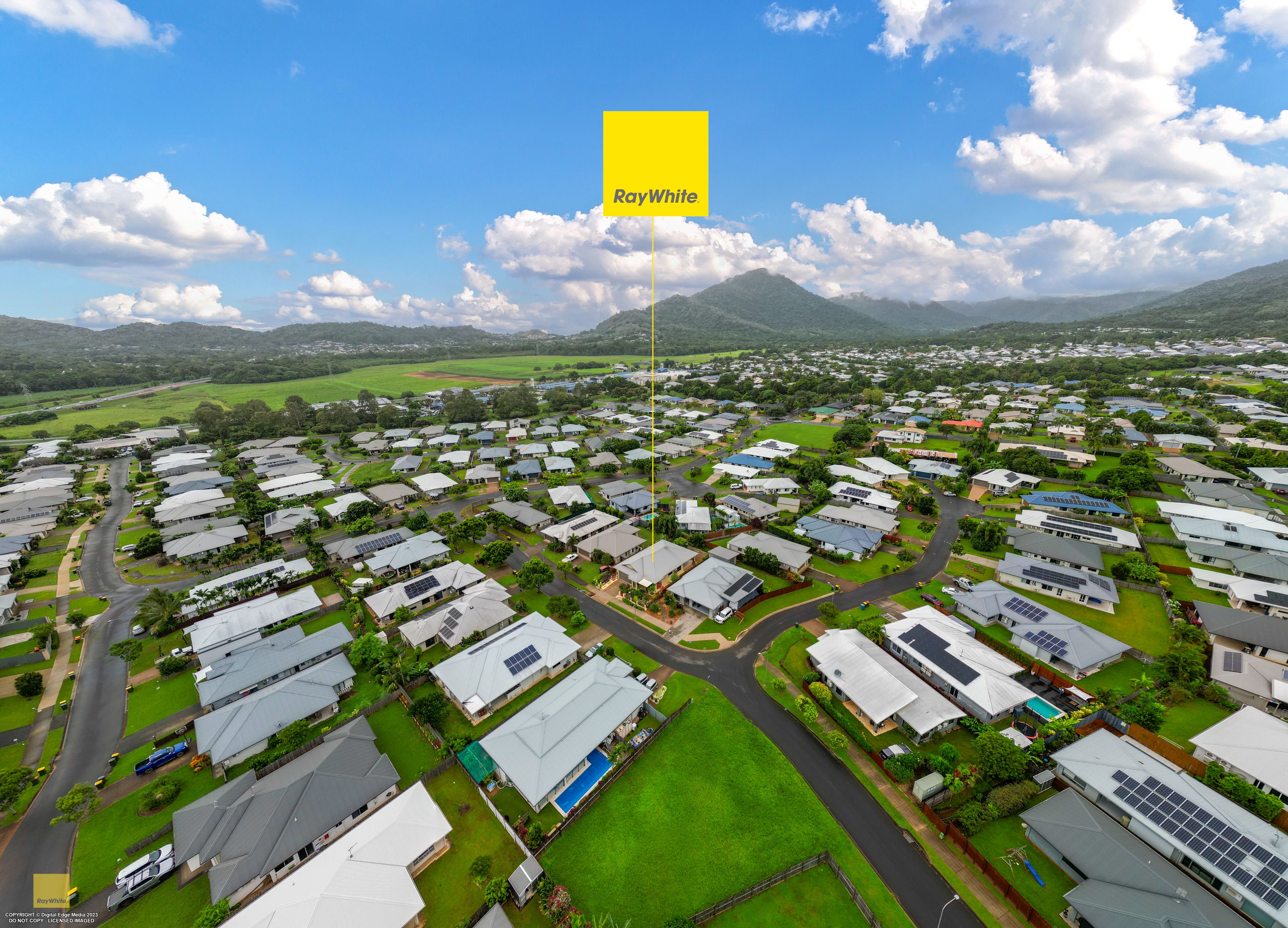 7 Frank Street, Redlynch, QLD 4870