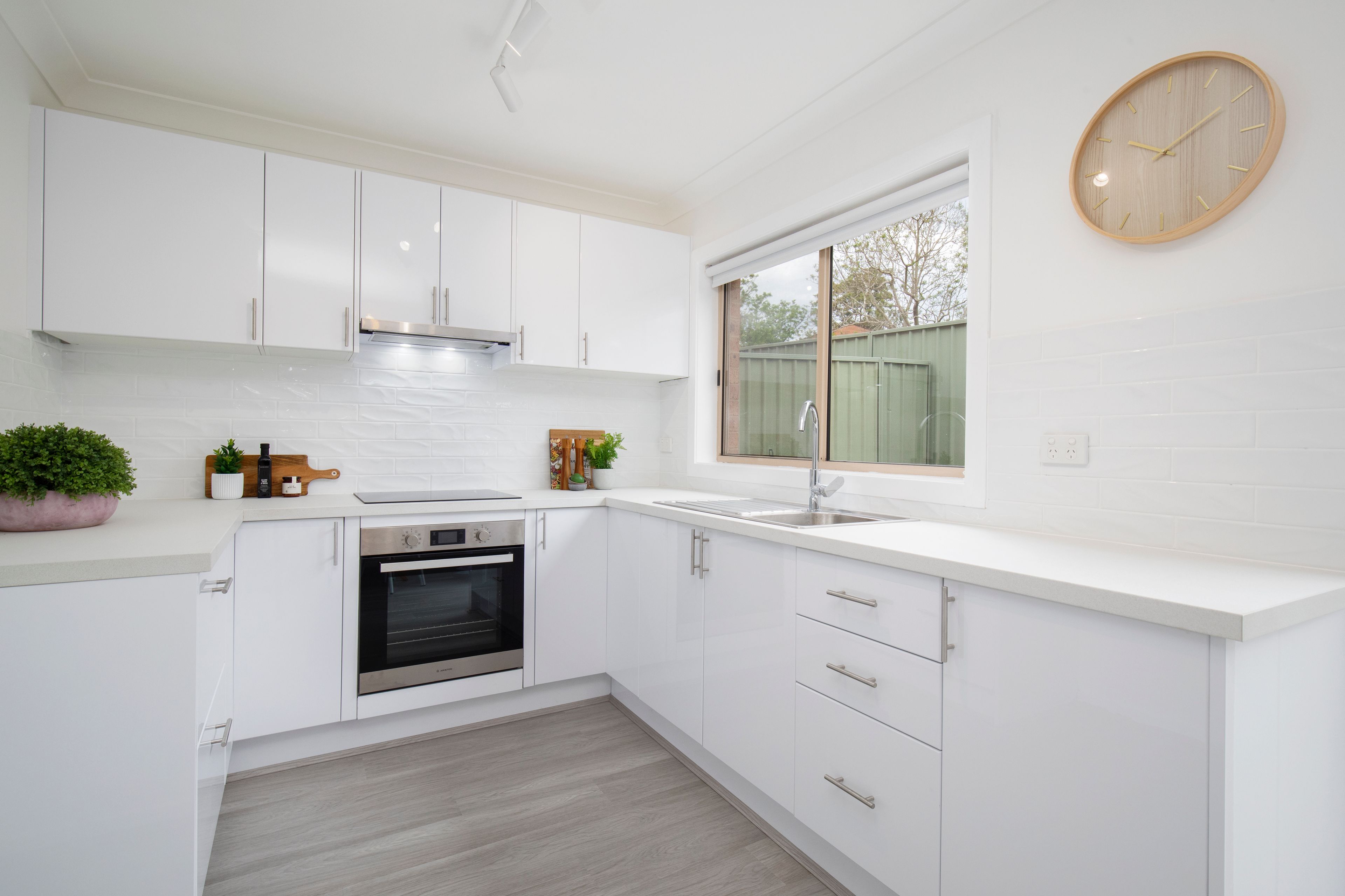 2/120 Prince Street, Waratah, NSW 2298