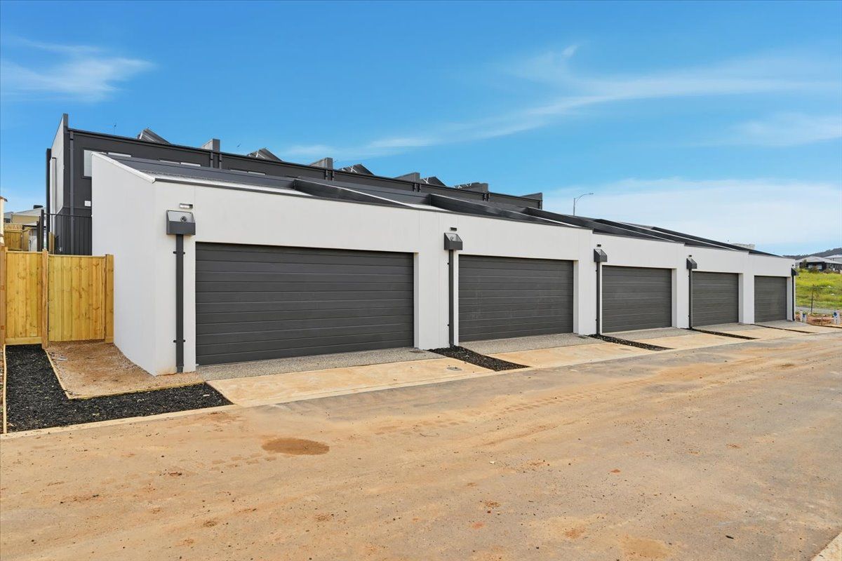 3 Fulham Circuit — photo 12 of 12