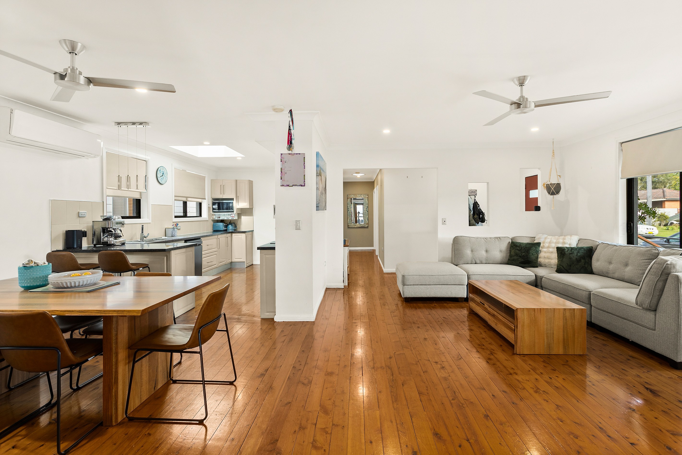 18 Madden Street, Oak Flats, NSW 2529