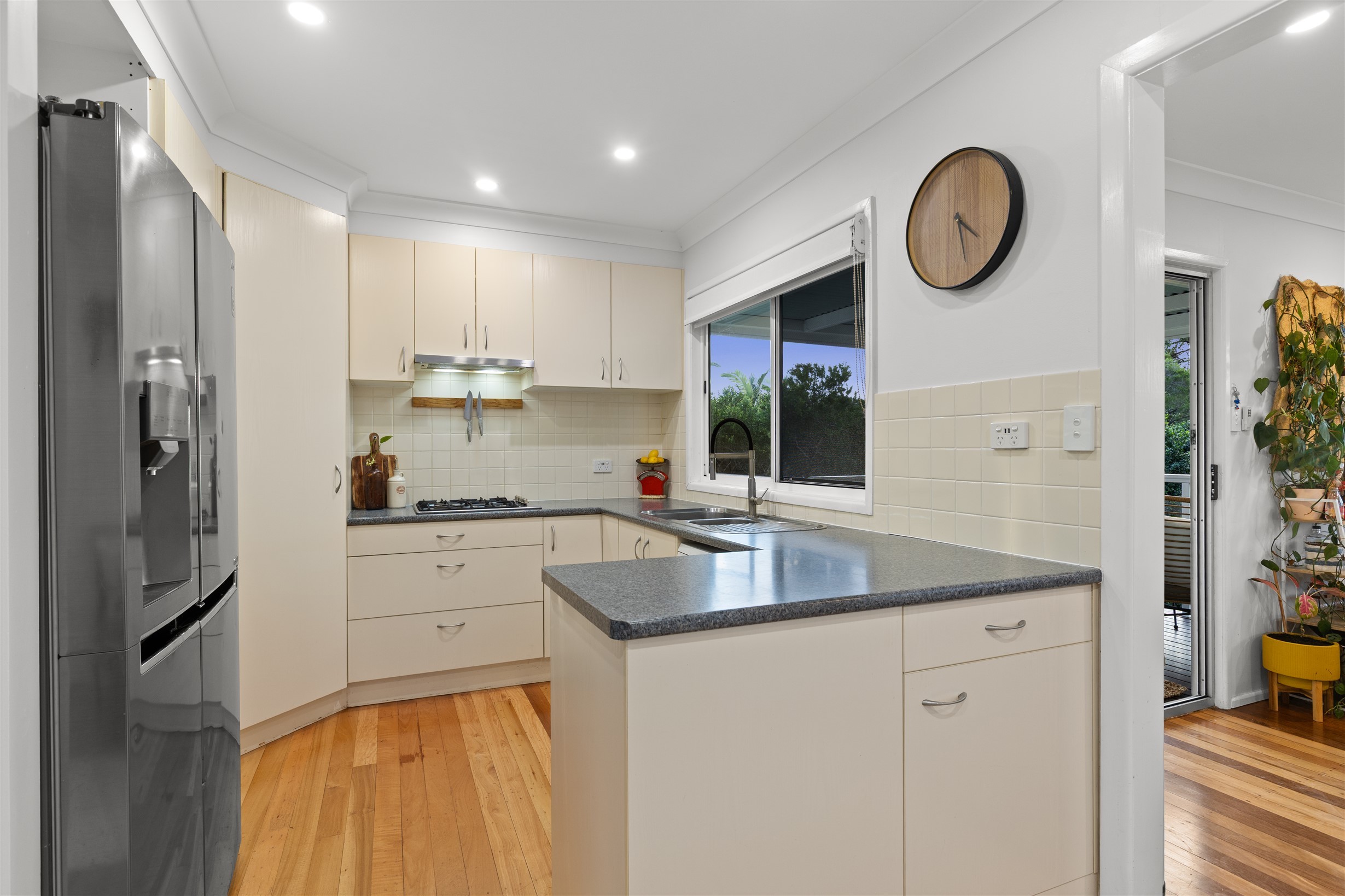 54 Lomatia Street, Everton Hills, QLD 4053