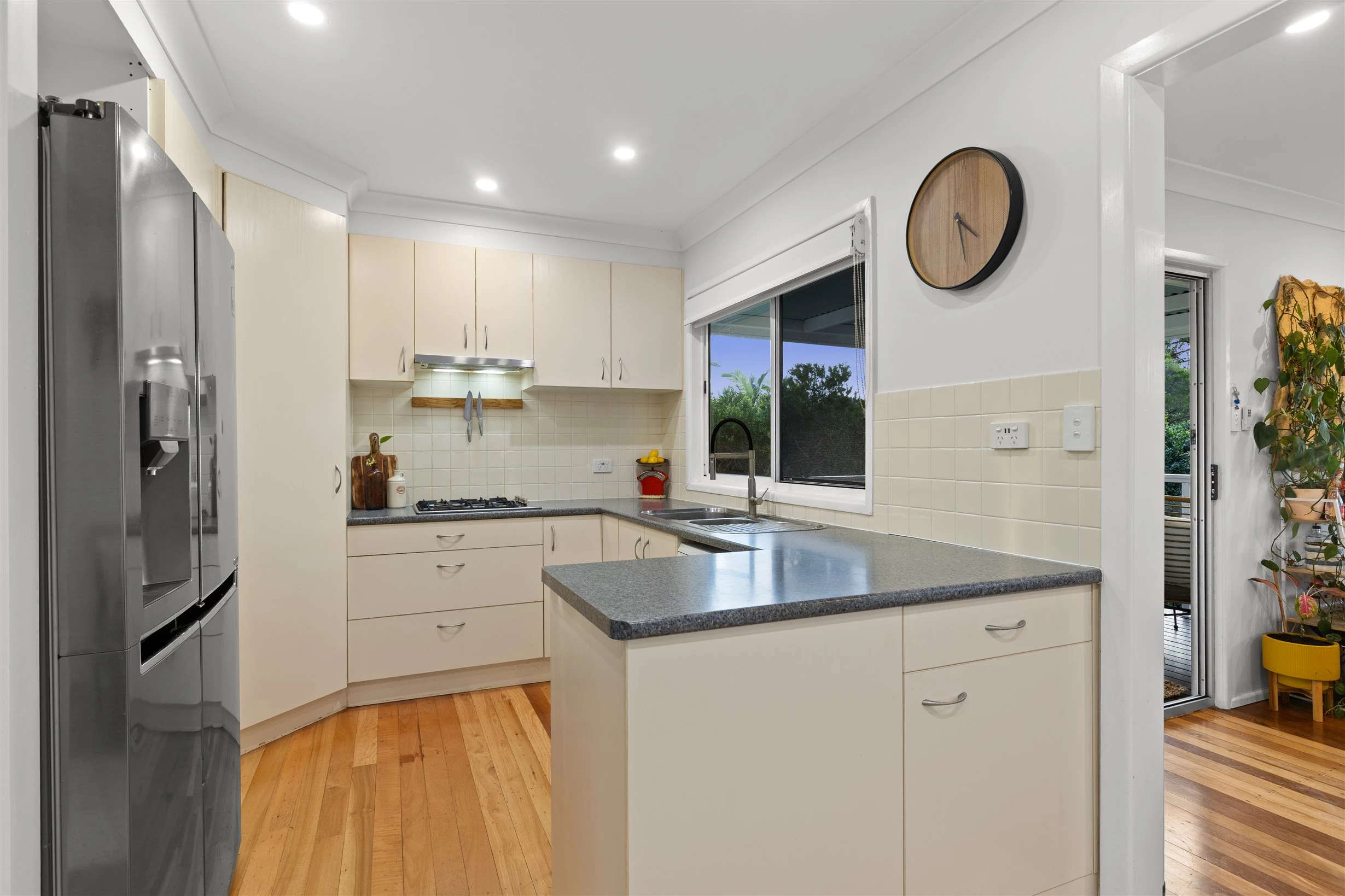 54 Lomatia Street, Everton Hills, QLD 4053