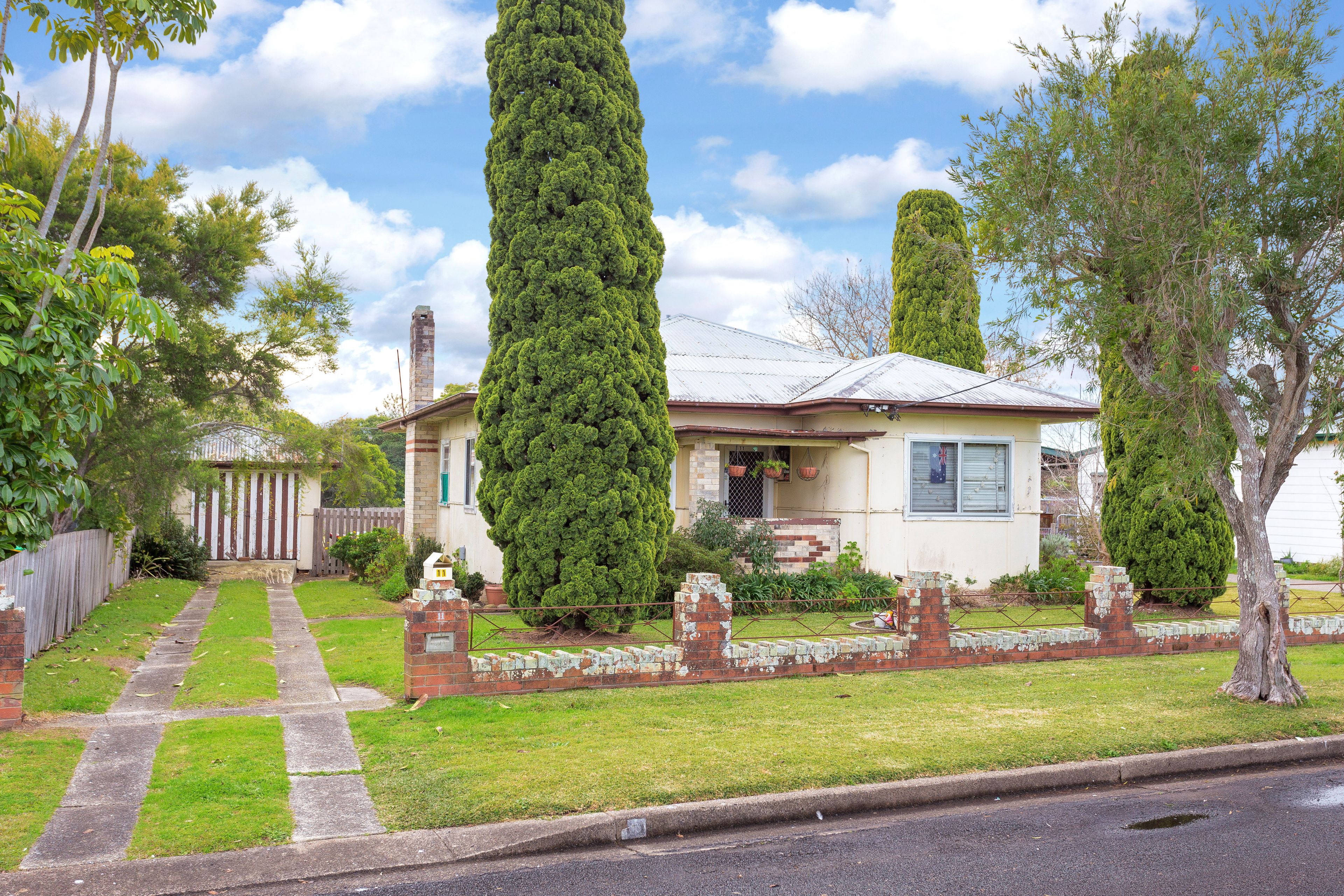 11 Pitt Street, Taree, NSW 2430