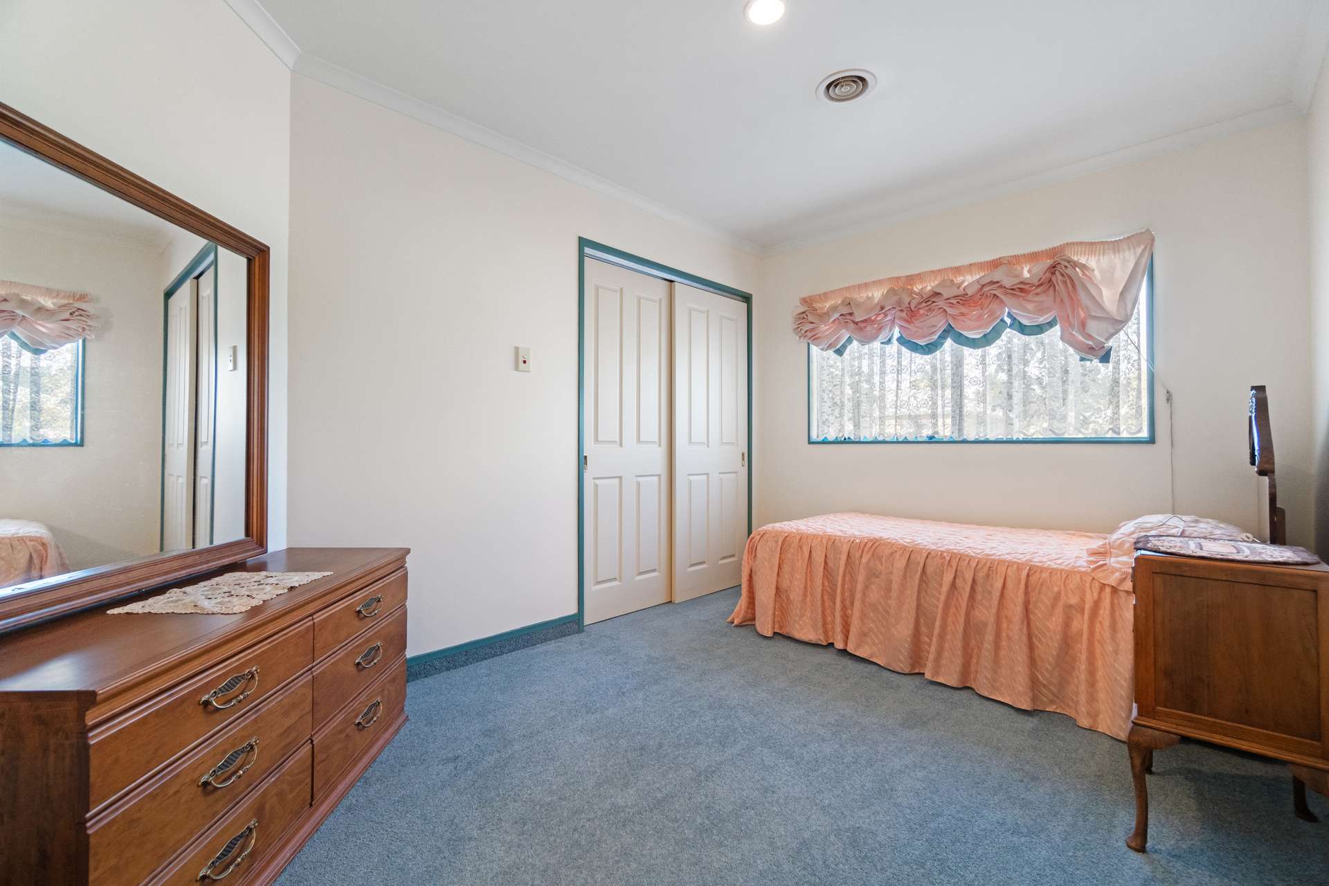 182 Dalton Avenue photo 16