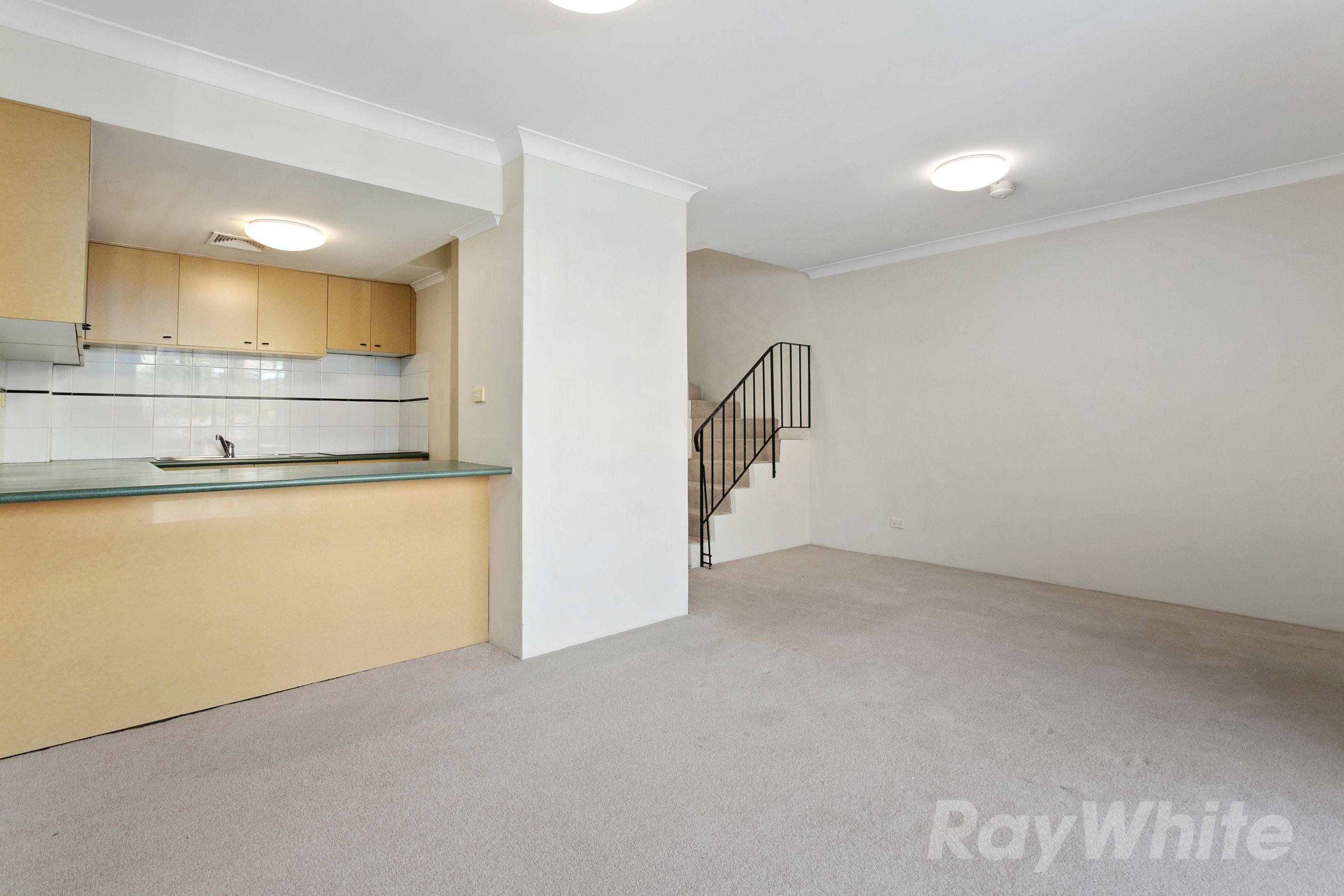 2/181 Missenden Road, Newtown, NSW 2042